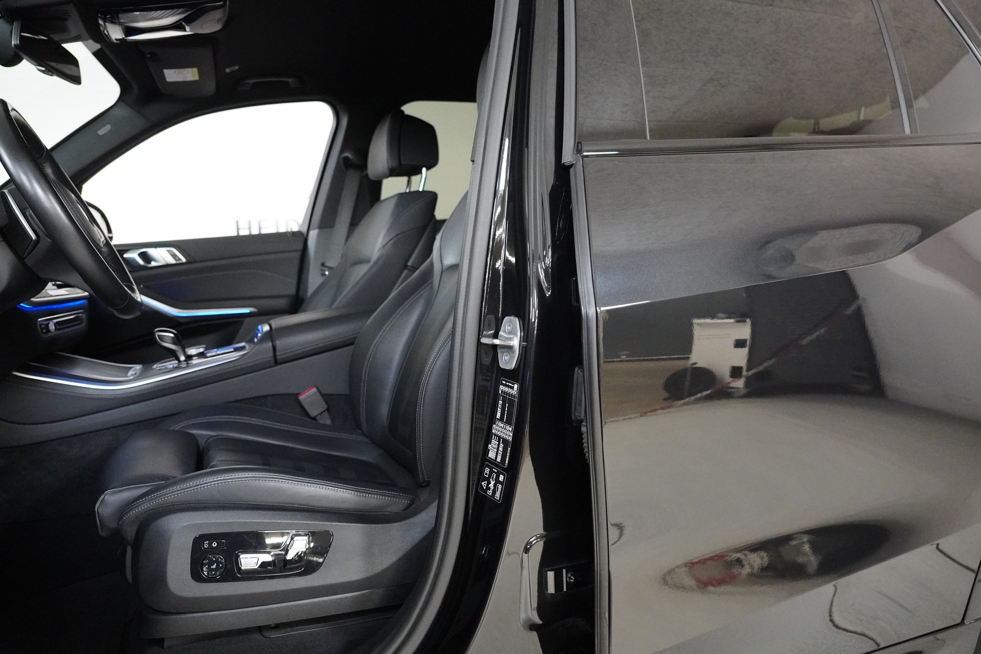 BMW X5 xDrive 48V 30d M Sport Steptronic-image-10