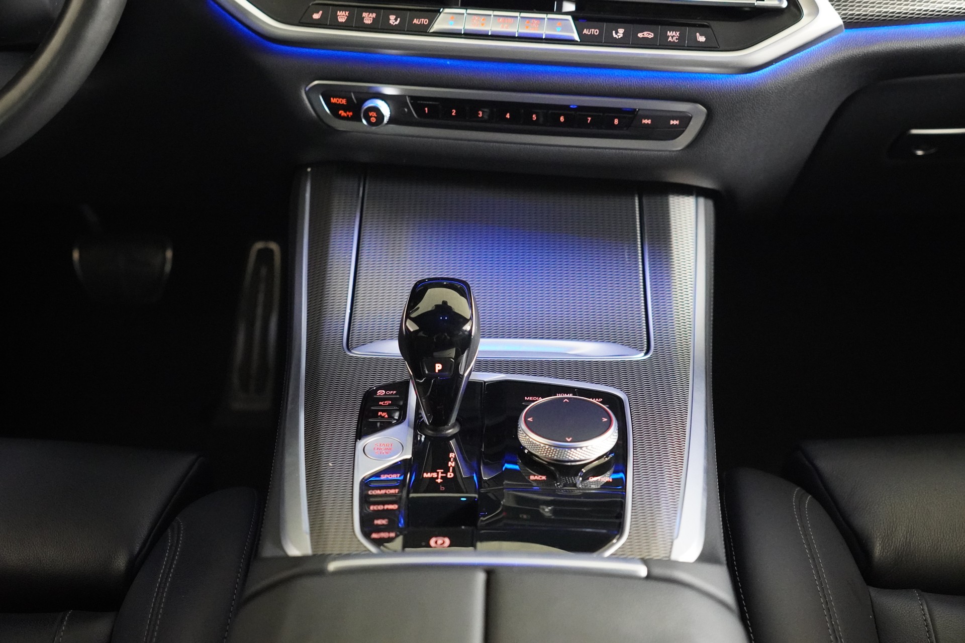 BMW X5 xDrive 48V 30d M Sport Steptronic-image-19