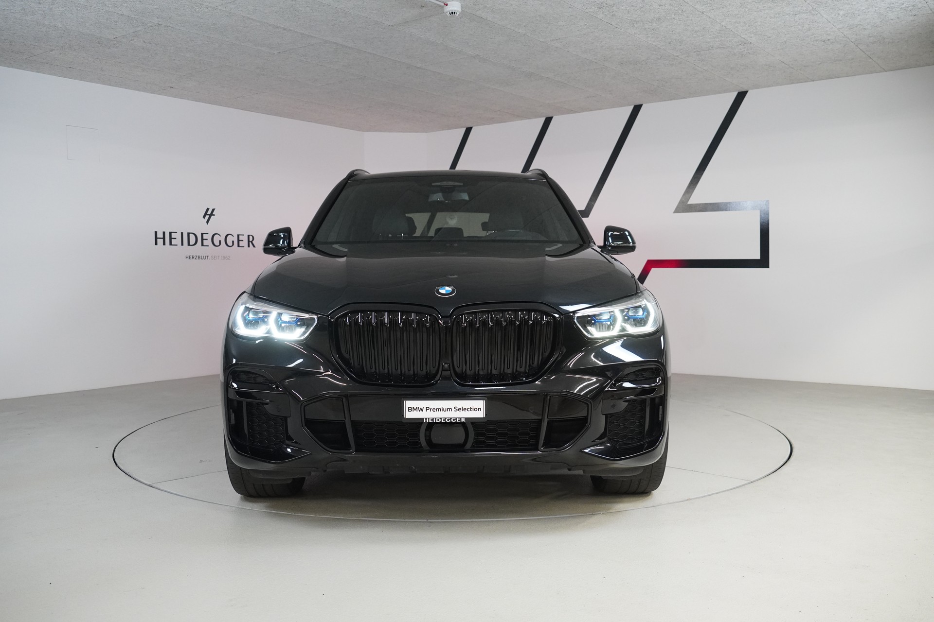 BMW X5 xDrive 48V 30d M Sport Steptronic-image-1