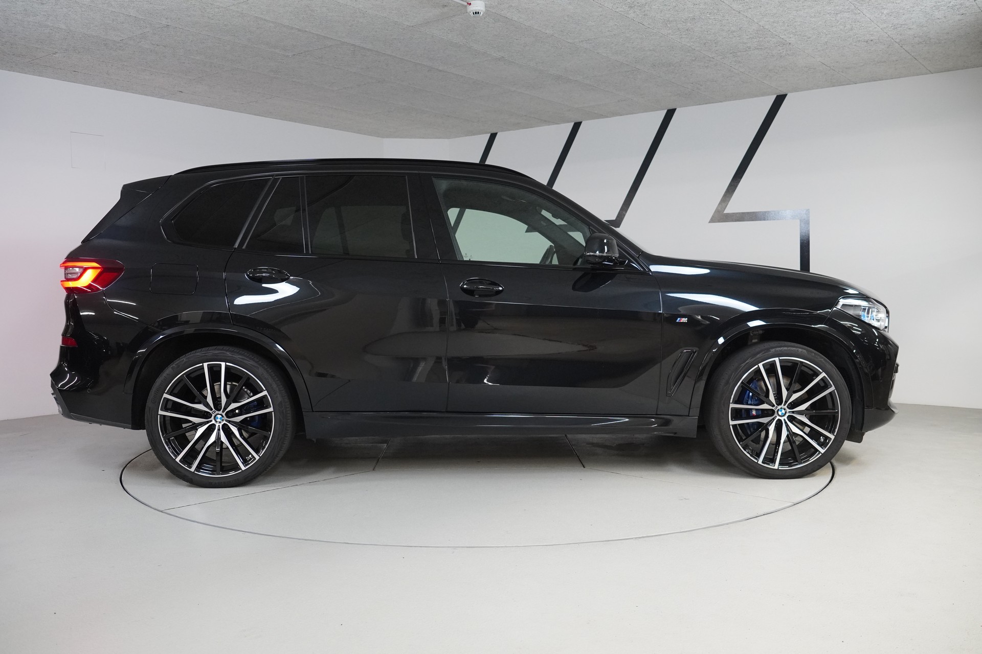 BMW X5 xDrive 48V 30d M Sport Steptronic-image-7