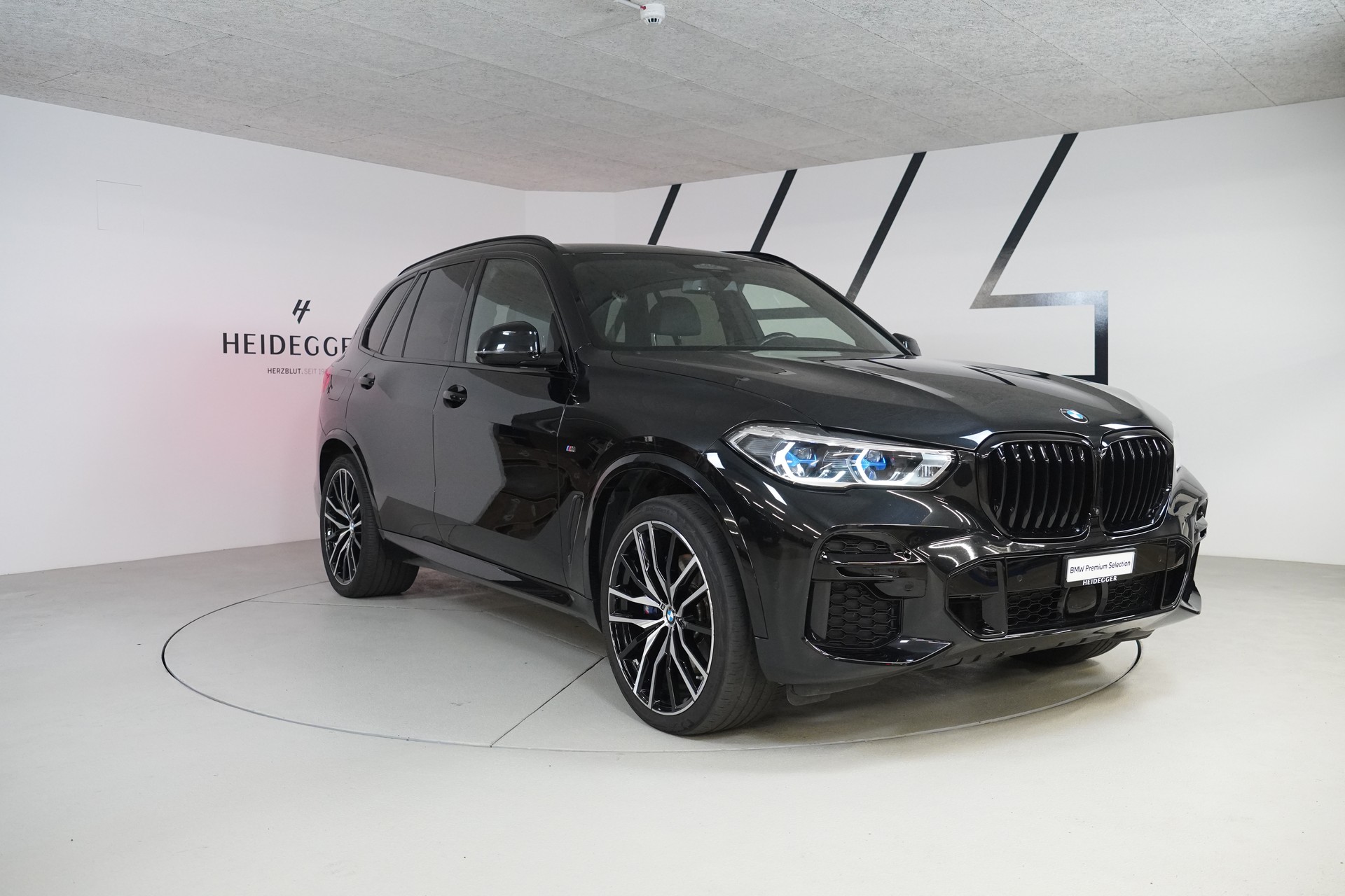 BMW X5 xDrive 48V 30d M Sport Steptronic-image-2