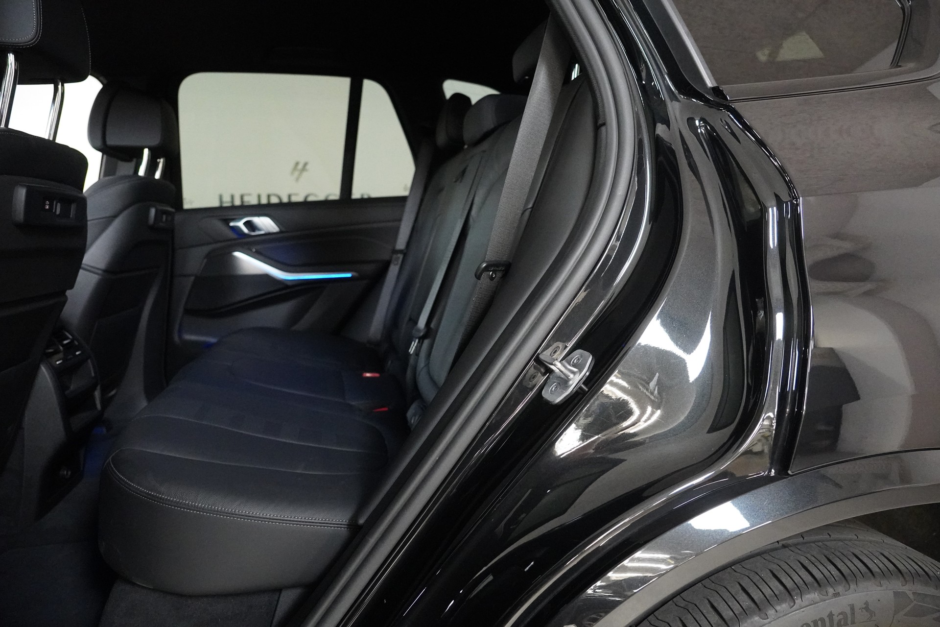 BMW X5 xDrive 48V 30d M Sport Steptronic-image-12