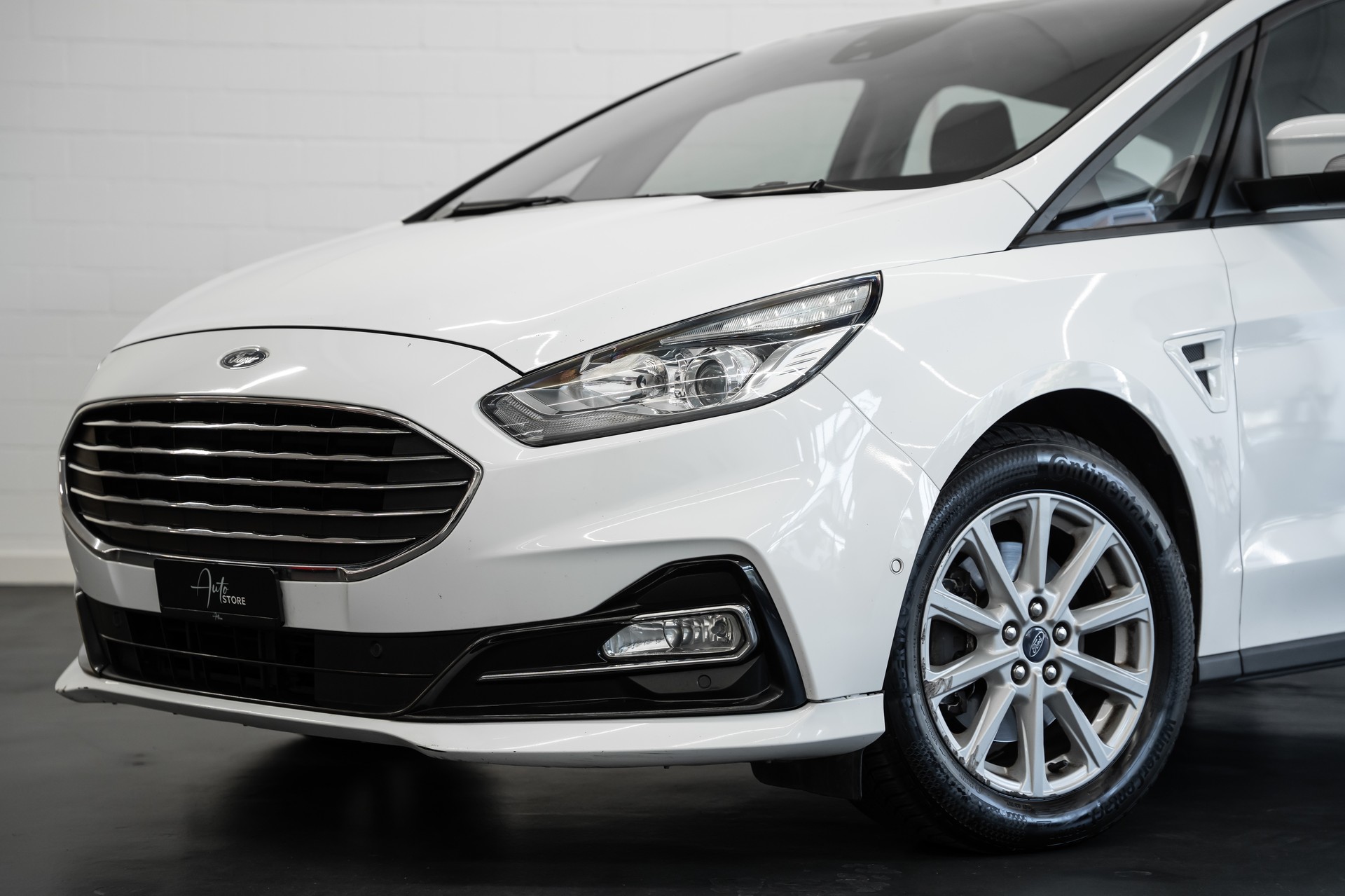 FORD S-Max 2.0 TDCi Titanium Automatic MY 2020 Facelift-showroom-element-3
