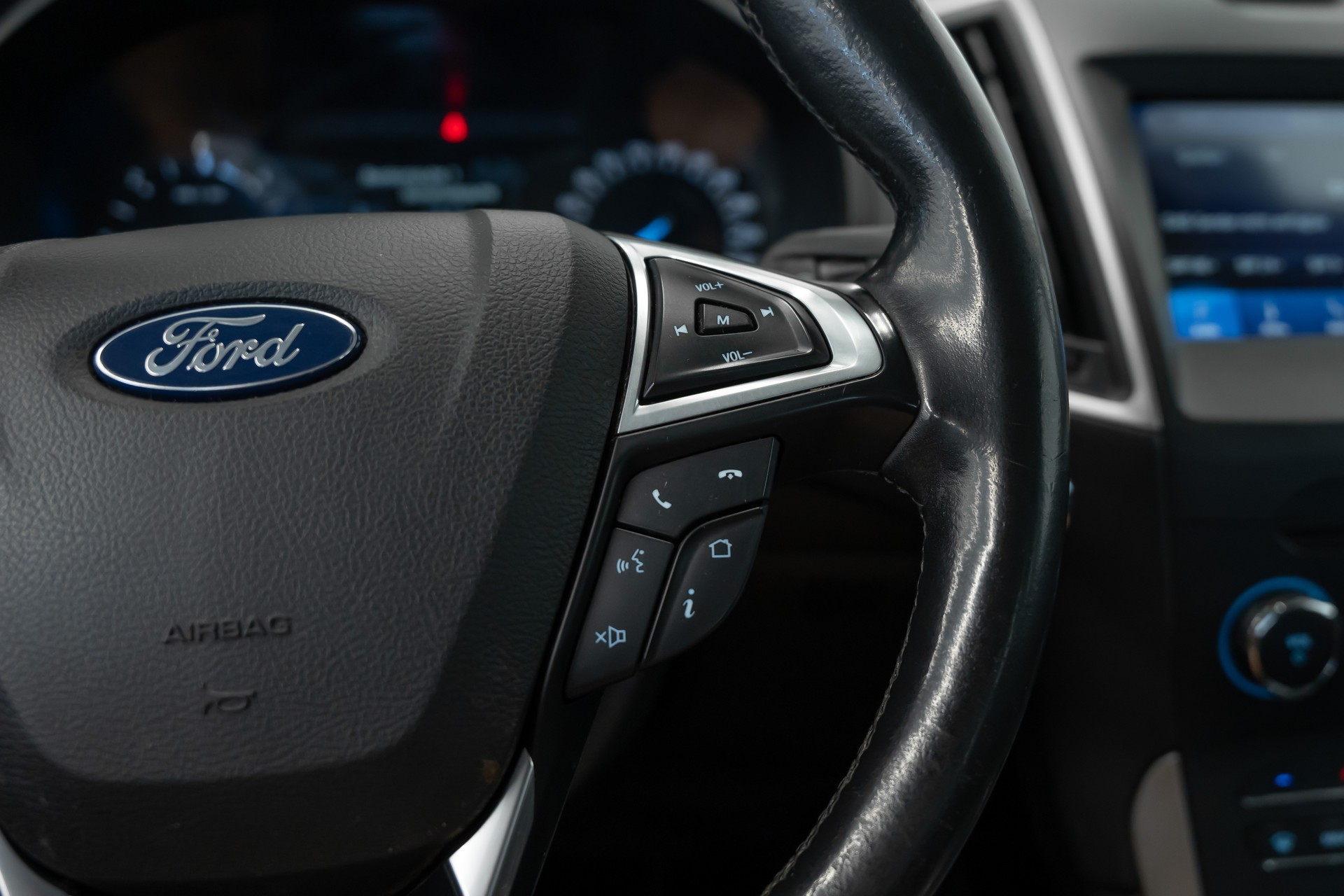 FORD S-Max 2.0 TDCi Titanium Automatic MY 2020 Facelift-image-17