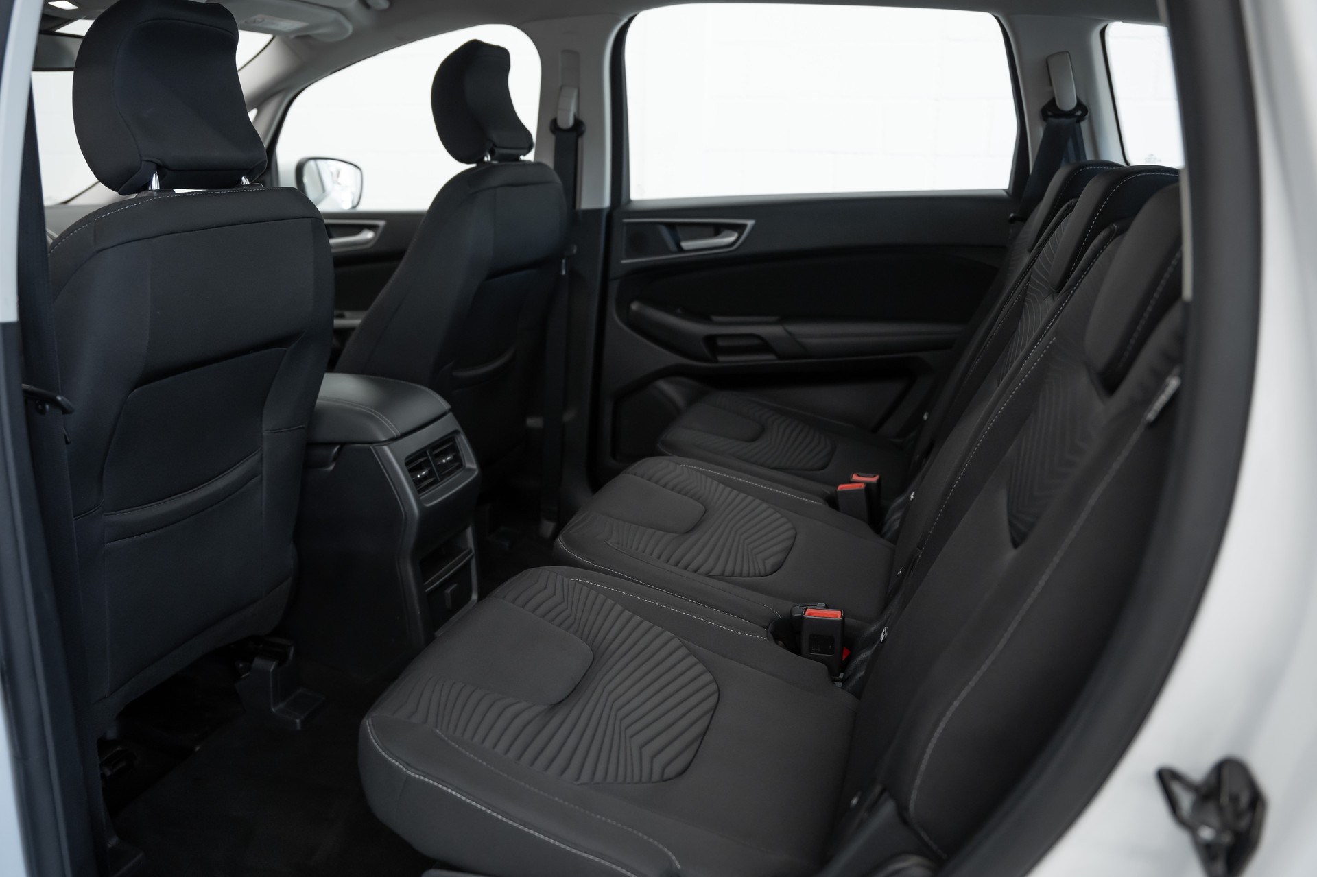 FORD S-Max 2.0 TDCi Titanium Automatic MY 2020 Facelift-image-11