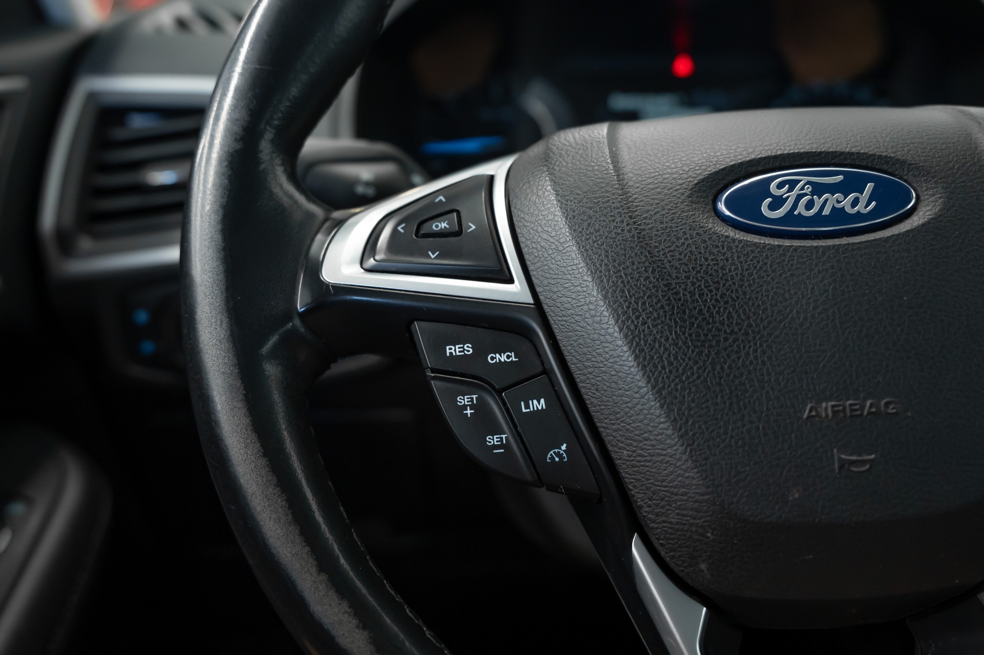 FORD S-Max 2.0 TDCi Titanium Automatic MY 2020 Facelift-image-16
