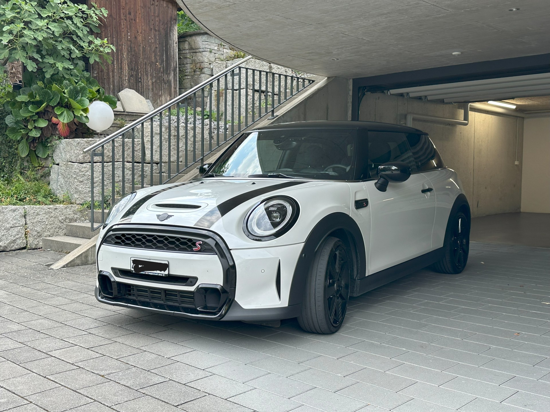 MINI 2.0i Cooper S SDKG-image-0