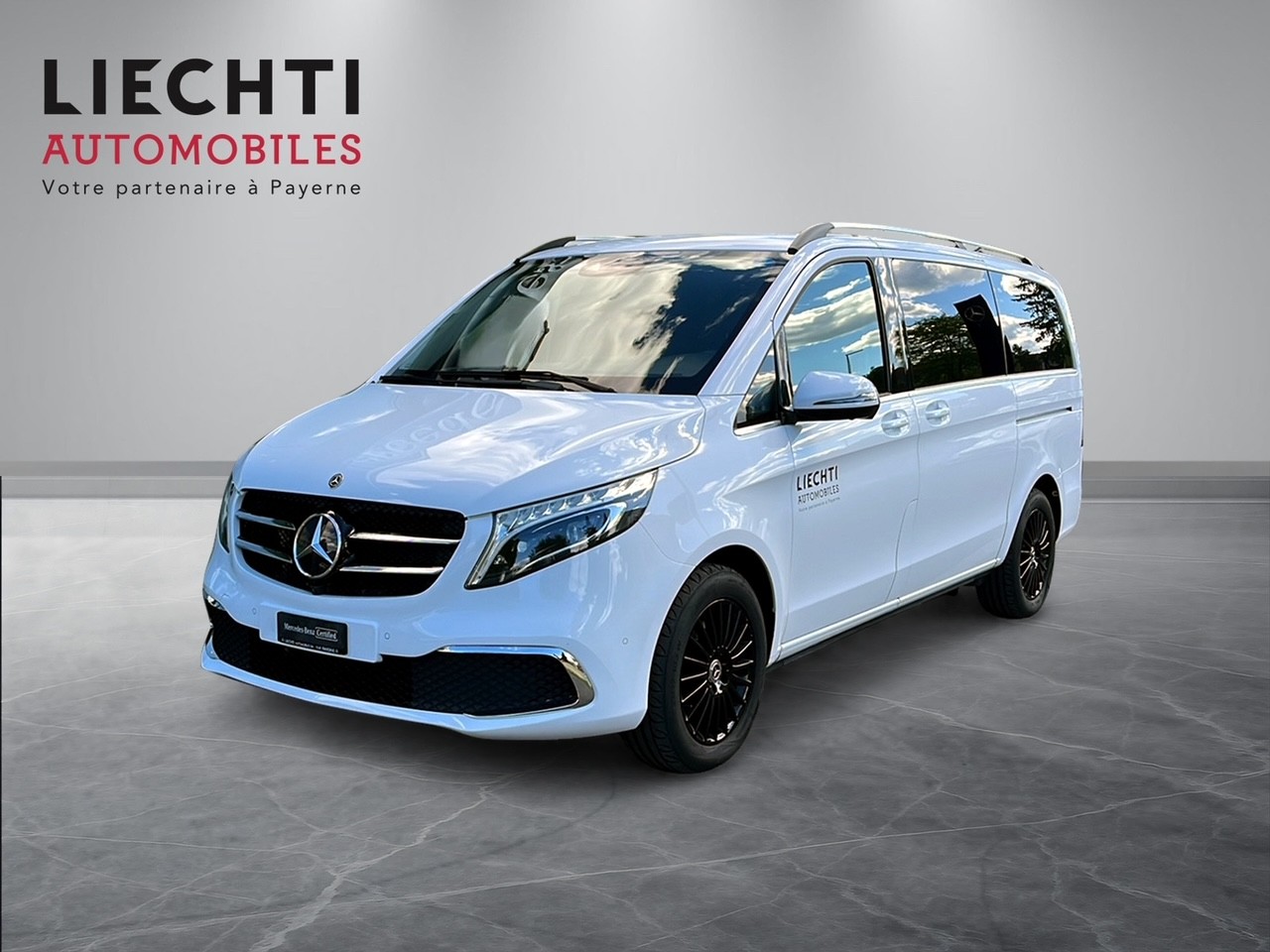 MERCEDES-BENZ V 300 d lang Avantgarde 4Matic 9G-Tronic-image-0