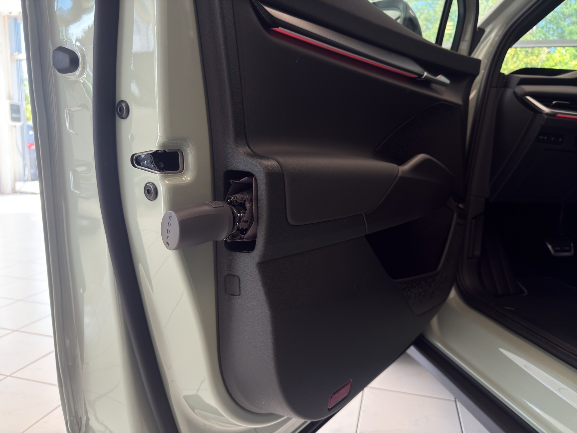 SKODA Elroq 85 Sportline-image-14