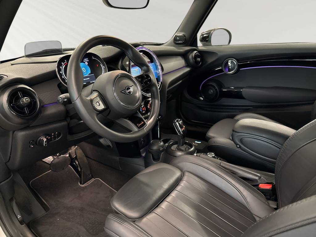 MINI Cooper Cabriolet DKG-image-4