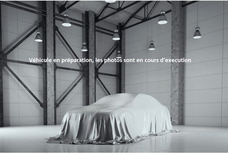 VOLVO XC40 2.0 B3 MH Plus Dark