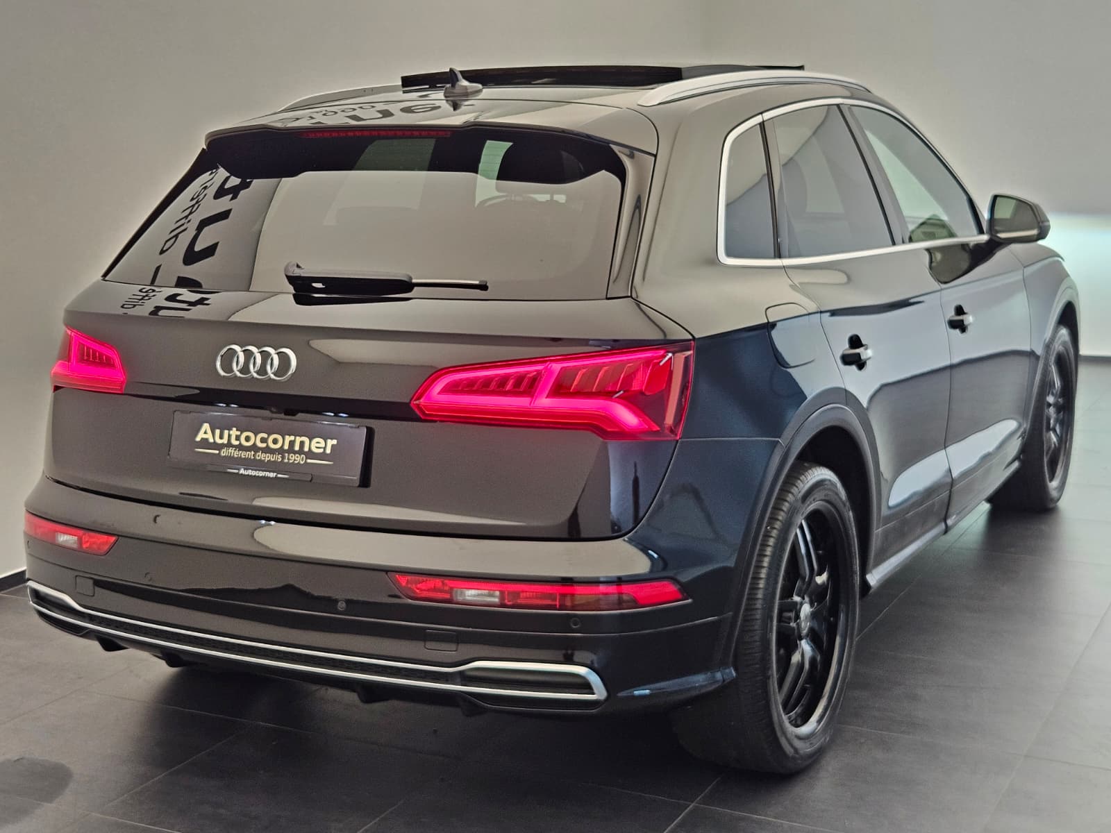 AUDI Q5 2.0 TDI sport quattro S-tronic-image-6