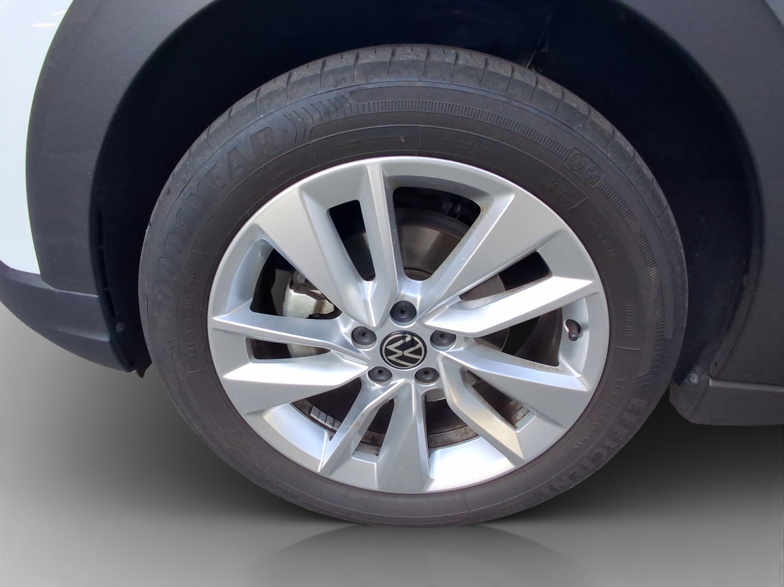 VW Taigo 1.0 TSI Life DSG-image-14