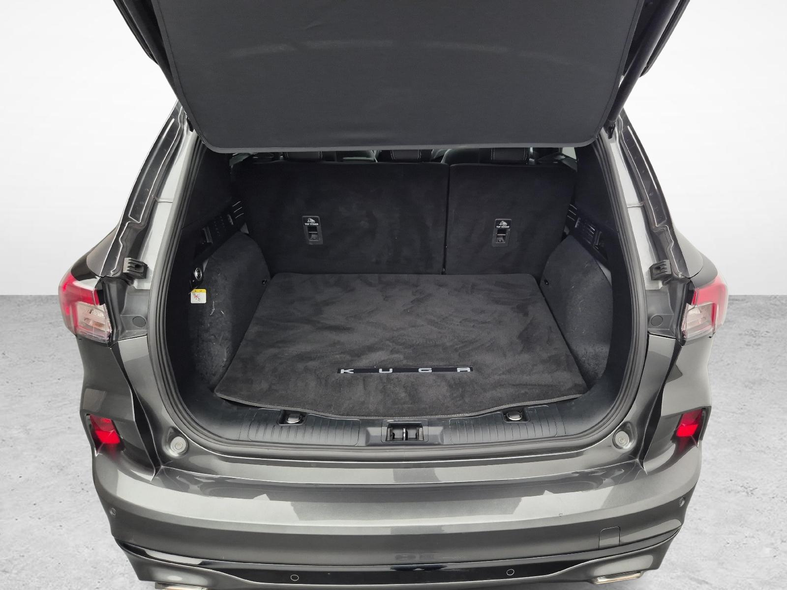 FORD Kuga 2.5 Plug-in Hybrid Vignale-image-18