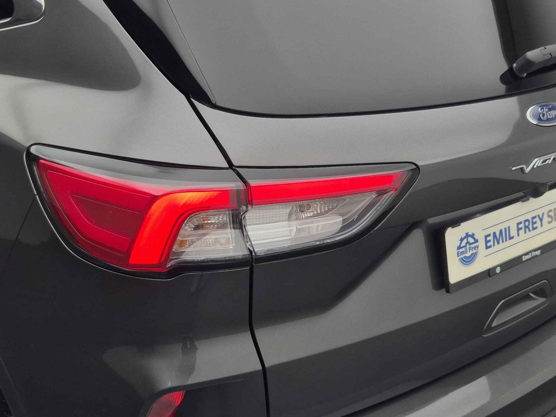 FORD Kuga 2.5 Plug-in Hybrid Vignale-image-21
