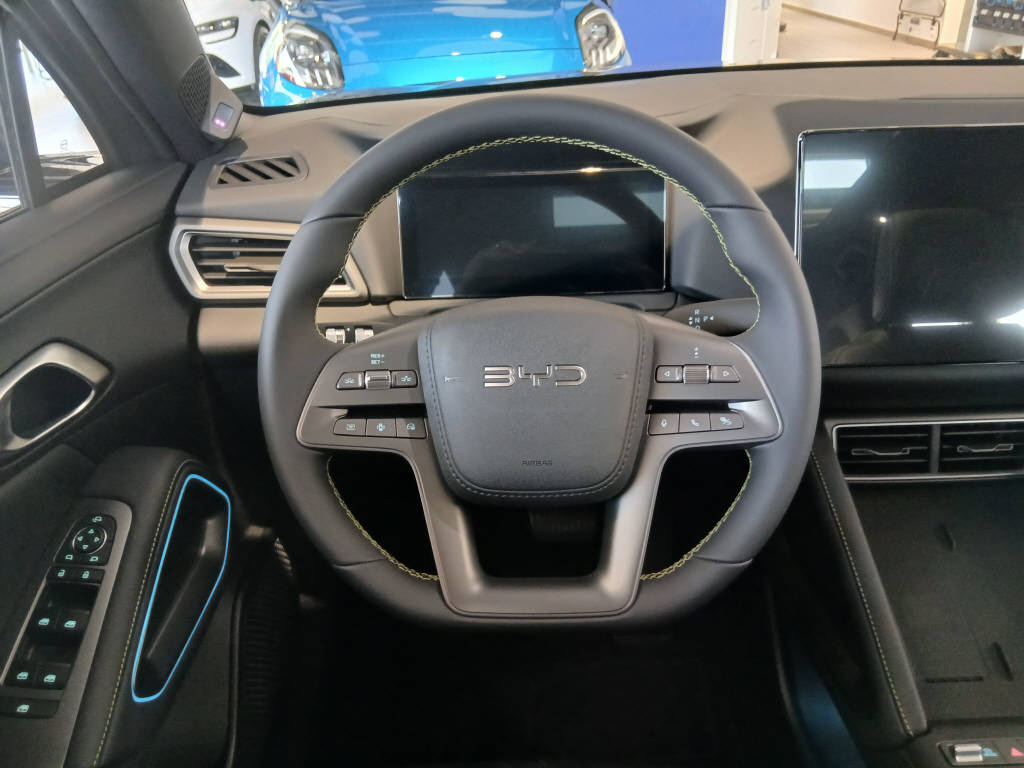 BYD Atto 2 DM-i Boost-image-12