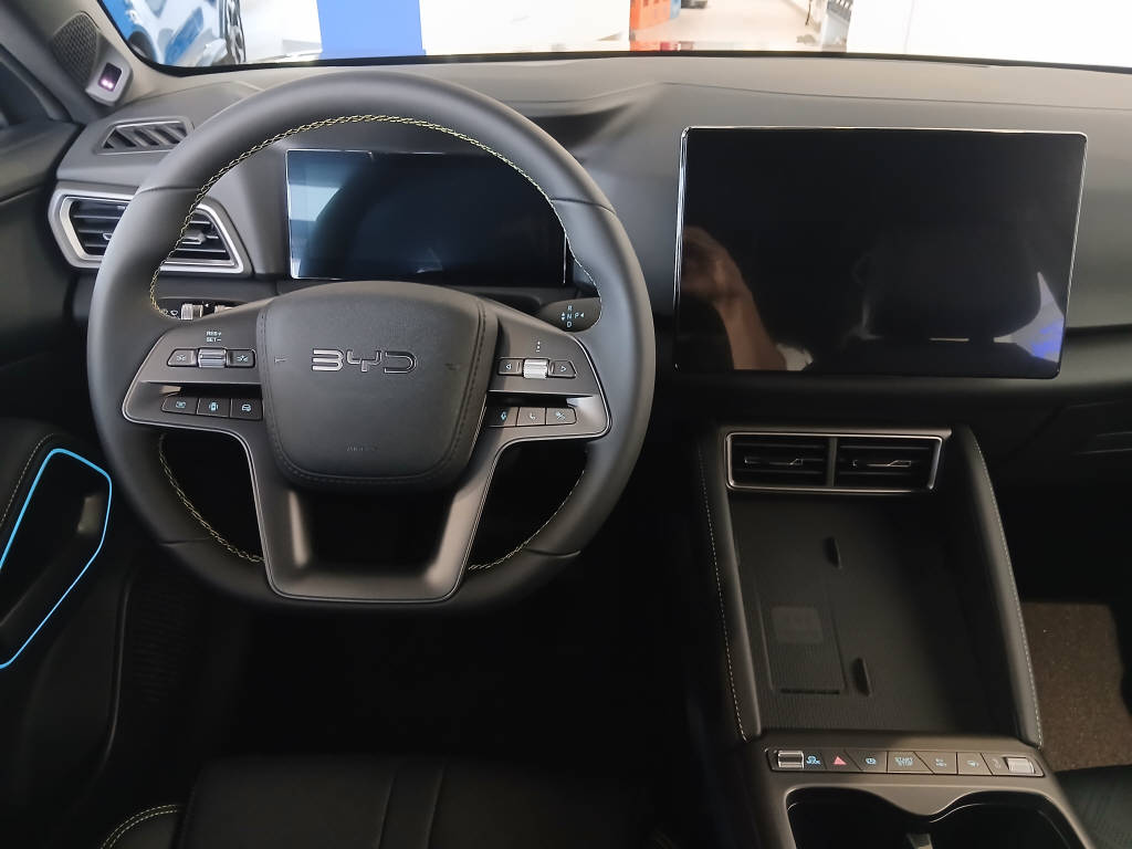 BYD Atto 2 DM-i Boost-image-11