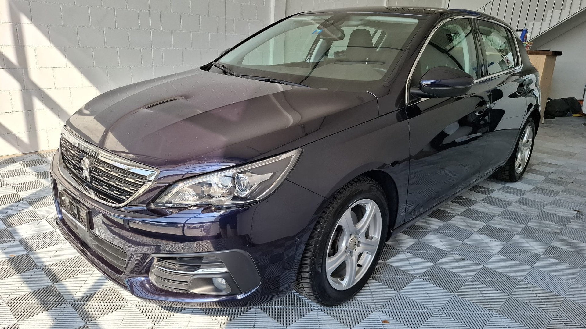 PEUGEOT 308 1.6 BlueHDI Allure EAT6-image-0