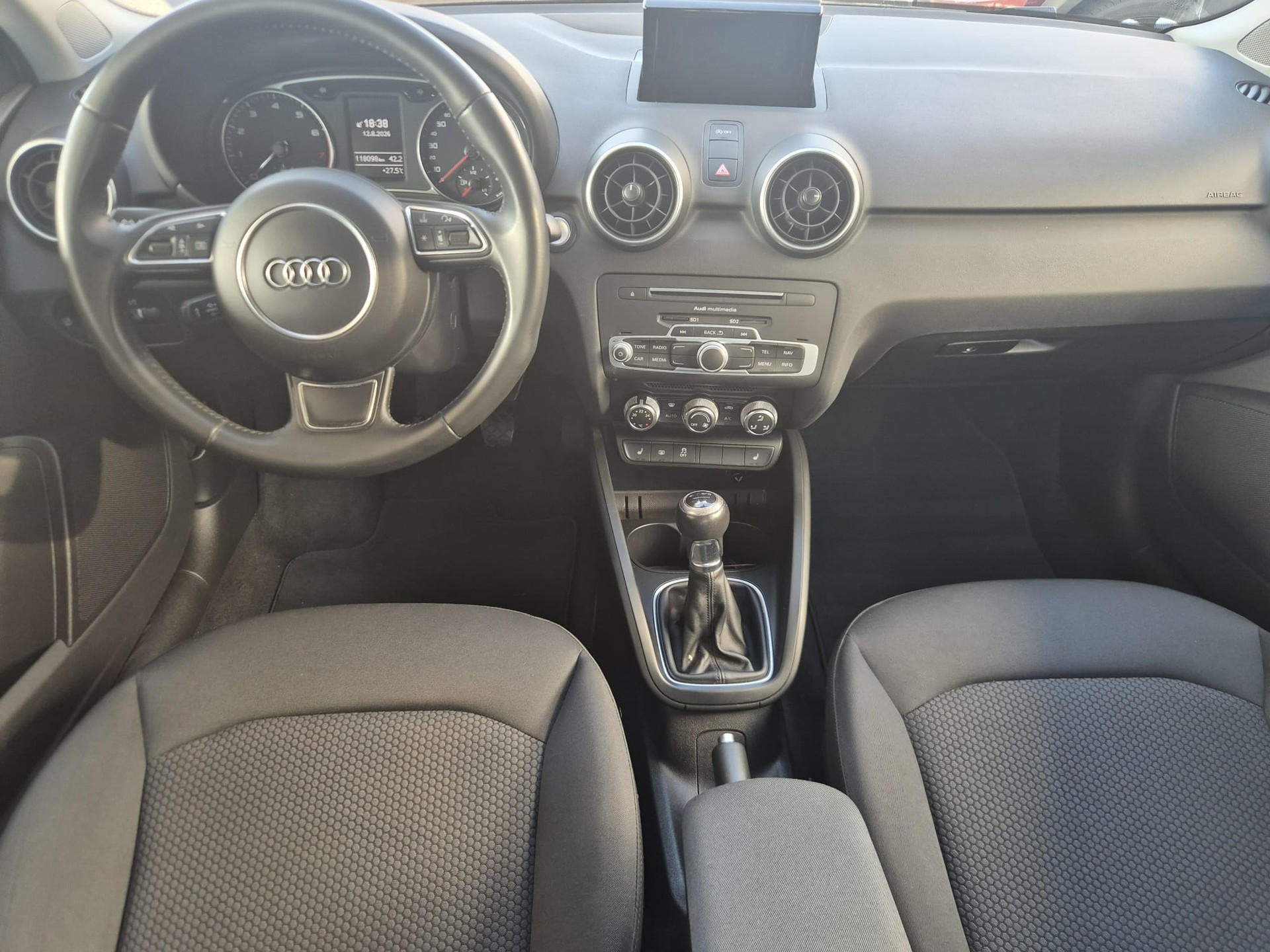 AUDI A1 Sportback 1.0 TFSI-image-7