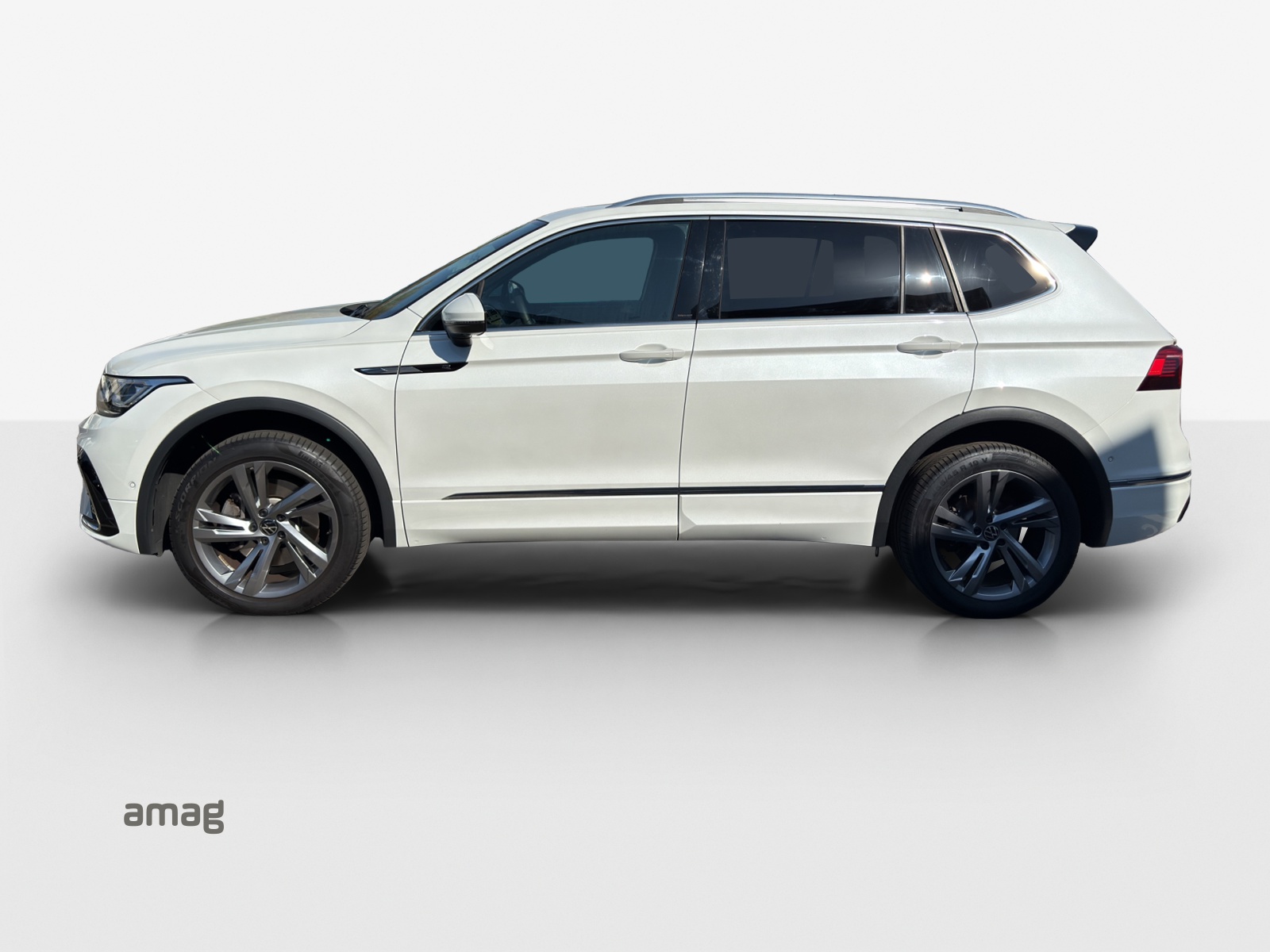 VW Tiguan Allspace 2.0 TDI SCR R-Line 4Motion DSG-image-1