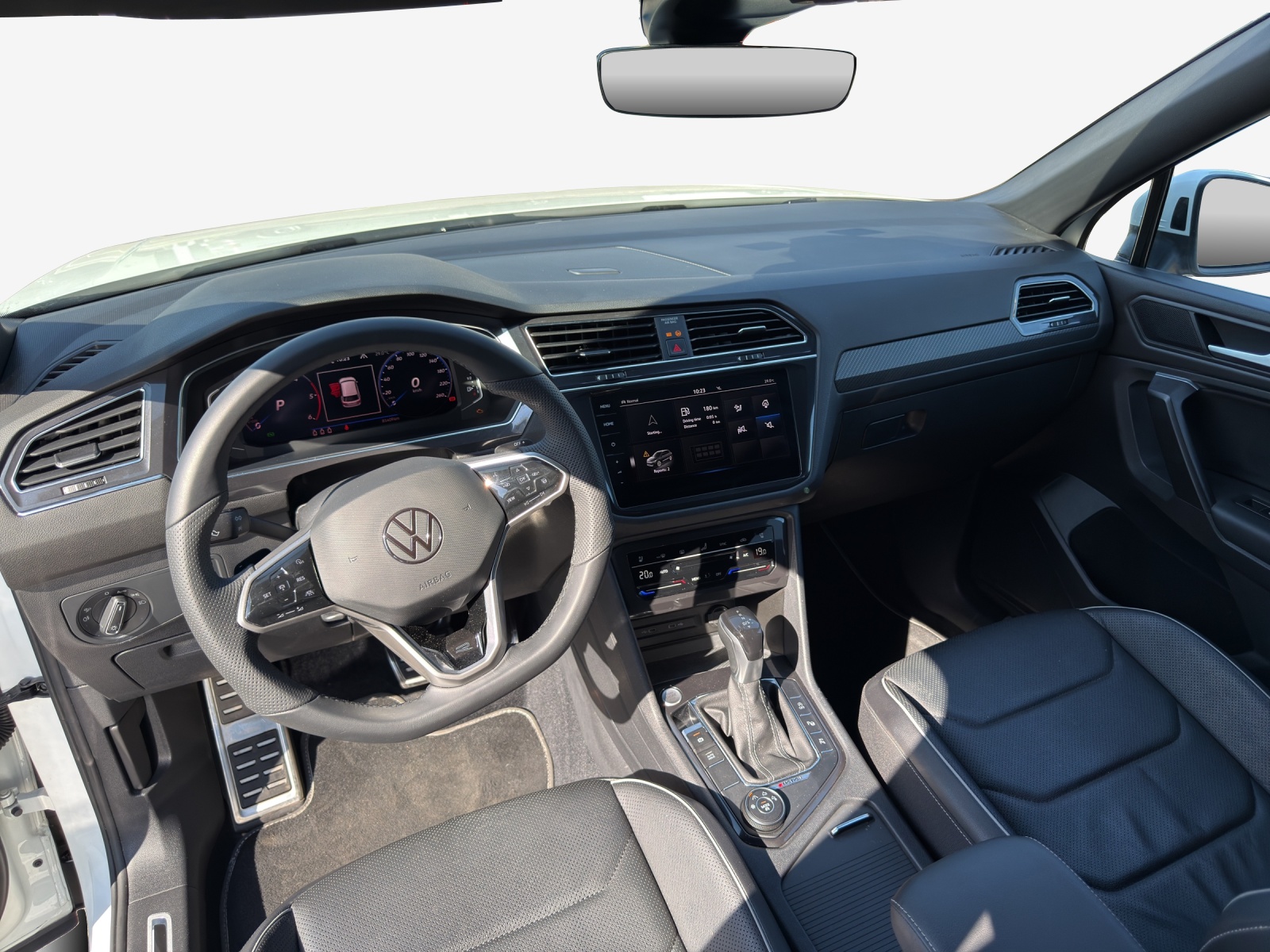 VW Tiguan Allspace 2.0 TDI SCR R-Line 4Motion DSG-image-8