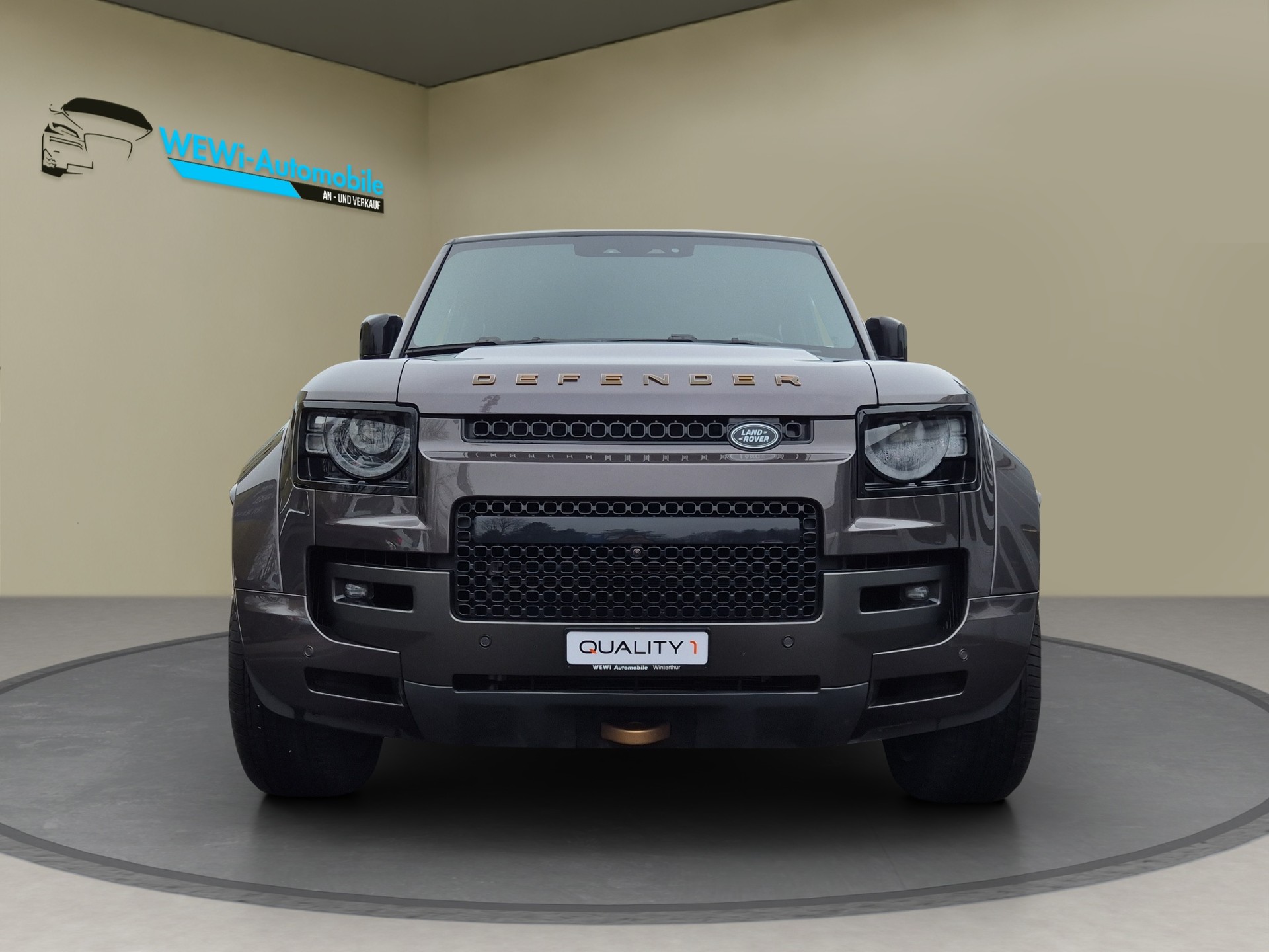 LAND ROVER Defender 110 635 V8 4.4 Octa AT8-image-7