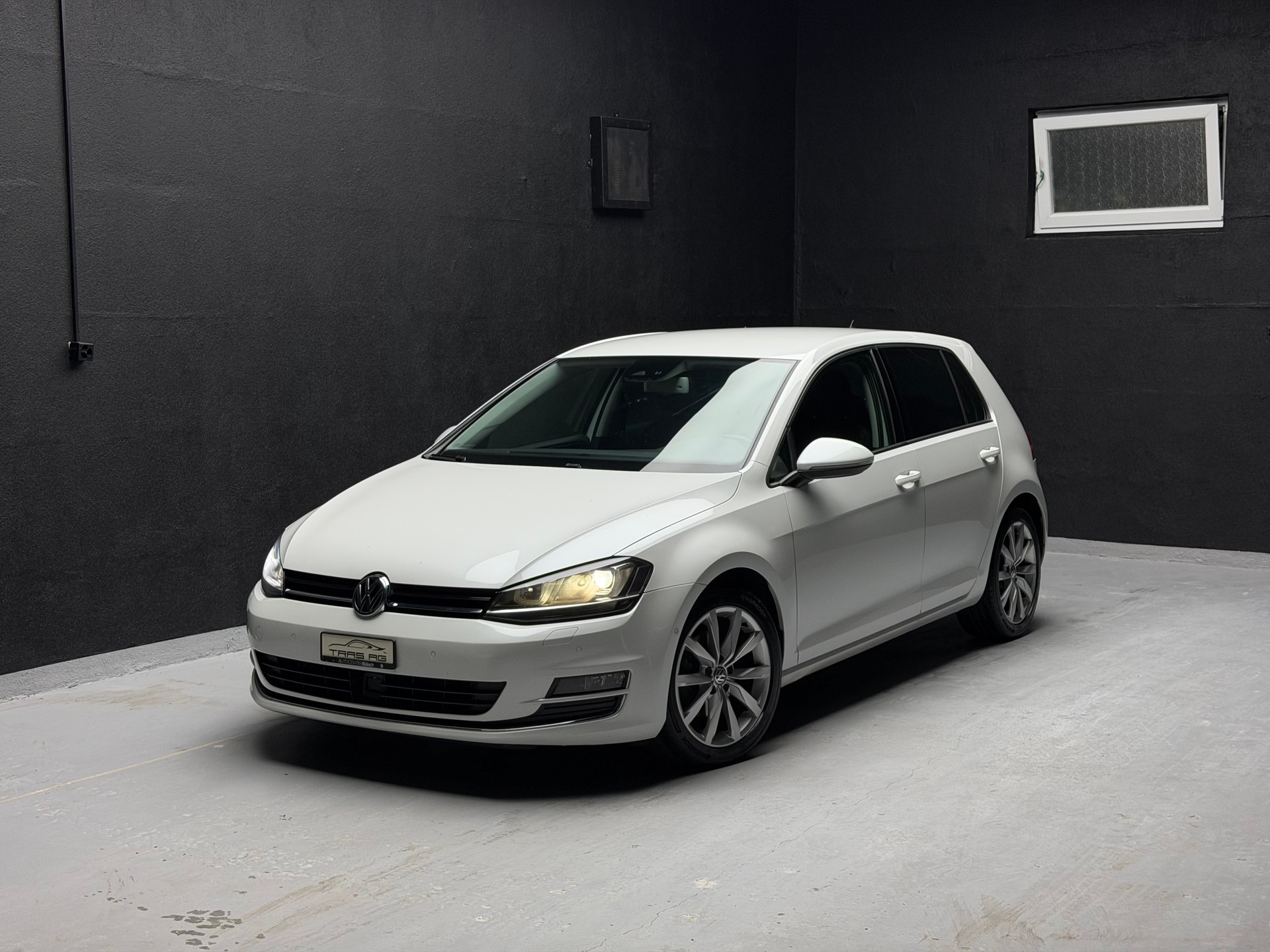VW Golf 1.4 TSI Highline DSG-image-0