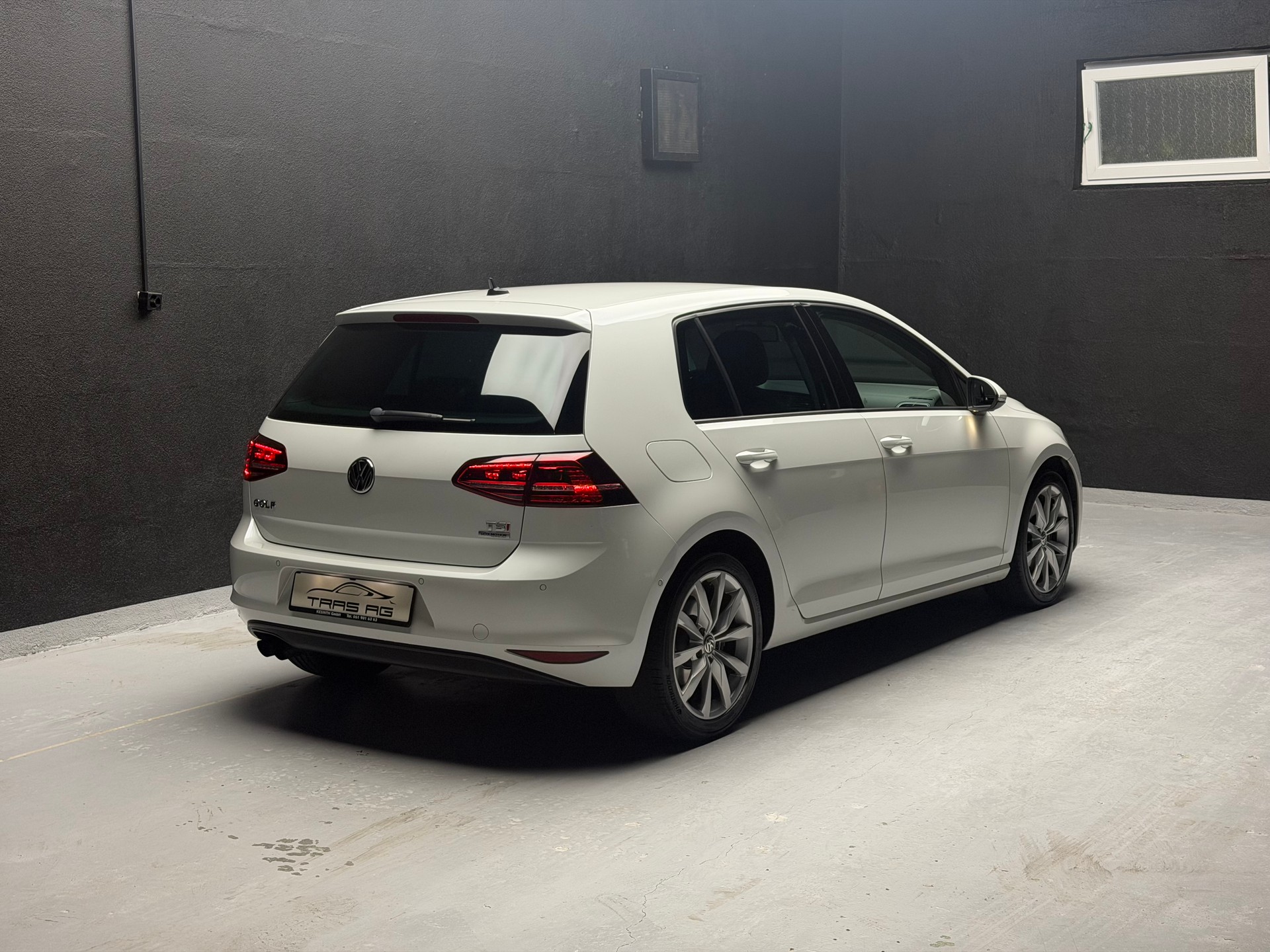 VW Golf 1.4 TSI Highline DSG-image-2