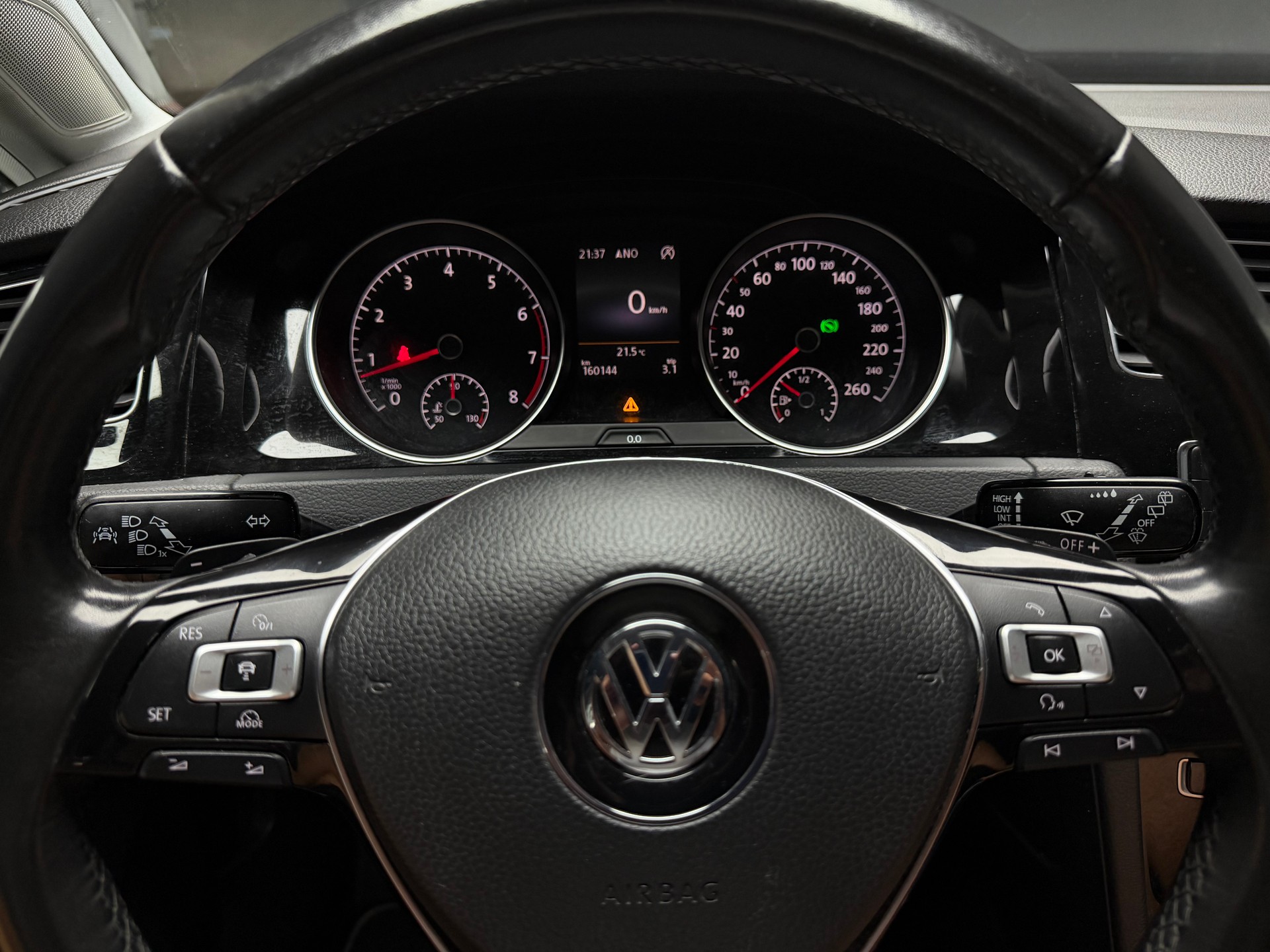 VW Golf 1.4 TSI Highline DSG-image-14