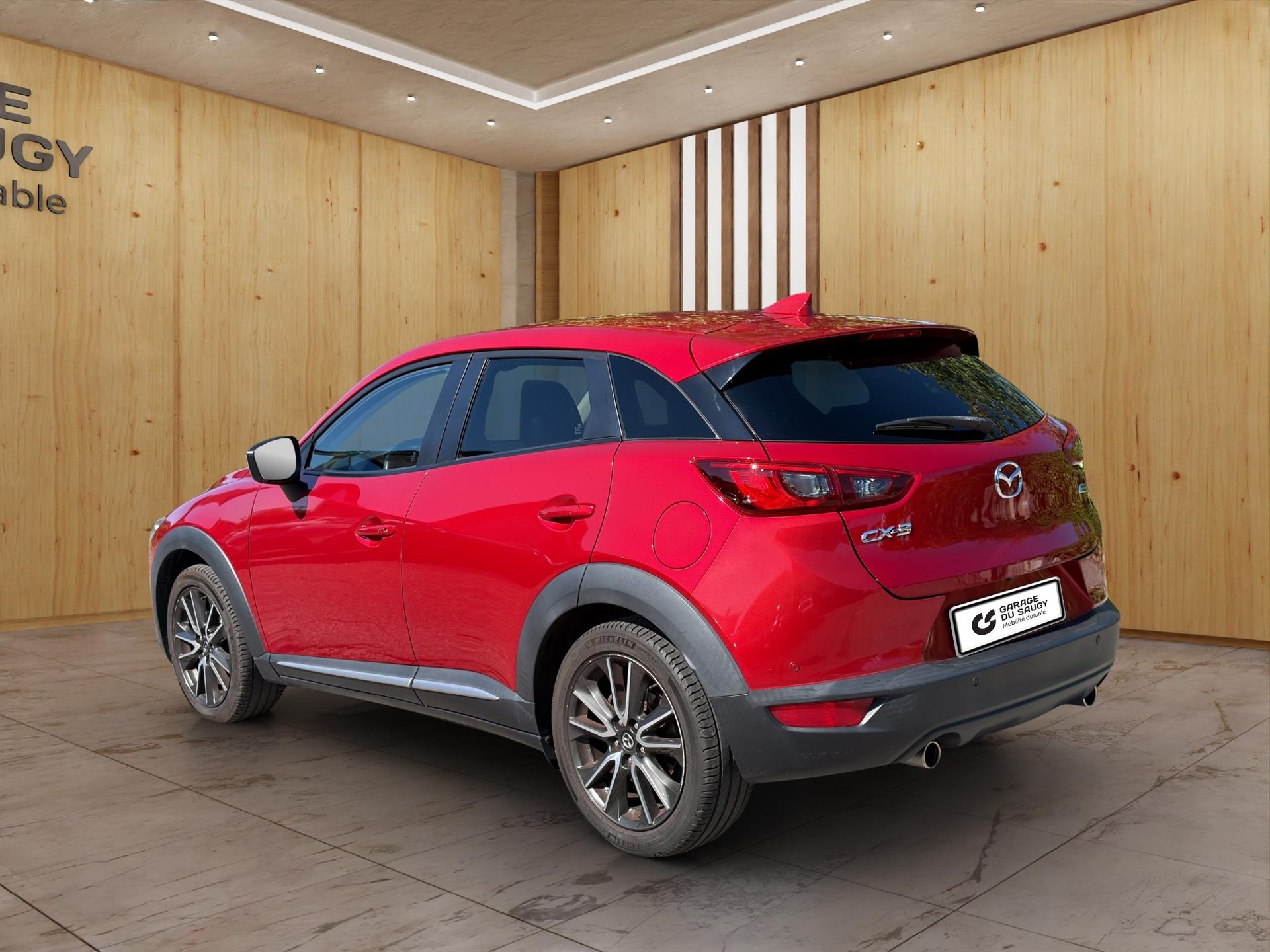 MAZDA CX-3 2.0 Revolution-showroom-element-3