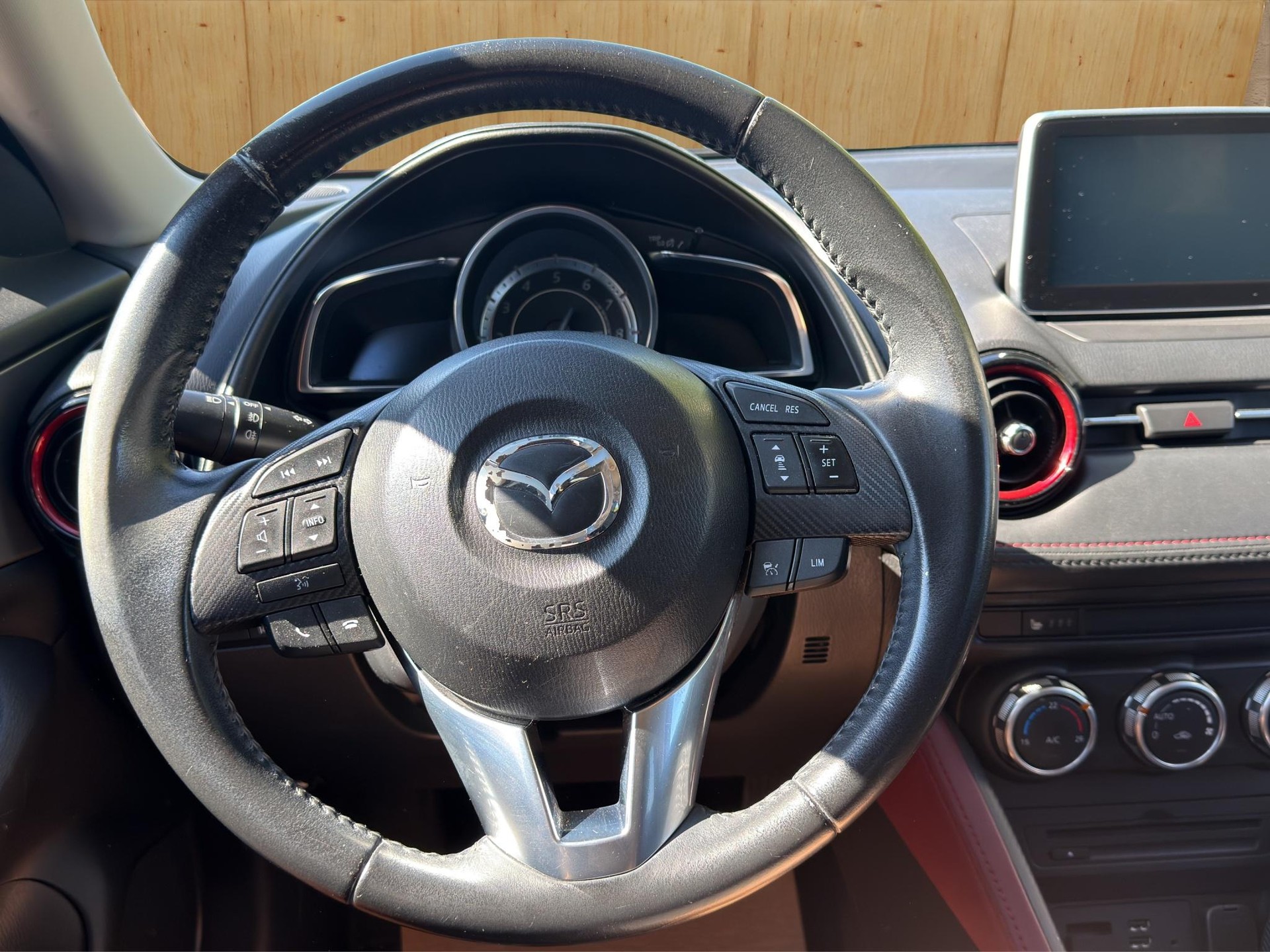 MAZDA CX-3 2.0 Revolution-image-8