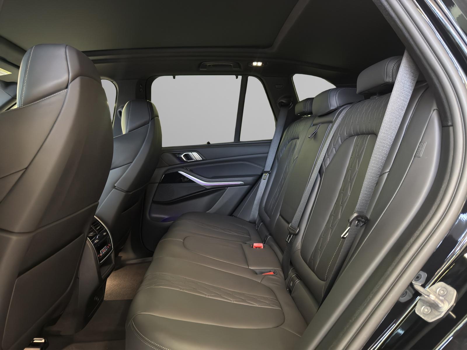 BMW X5 40d xDrive M-SportPaket-image-19
