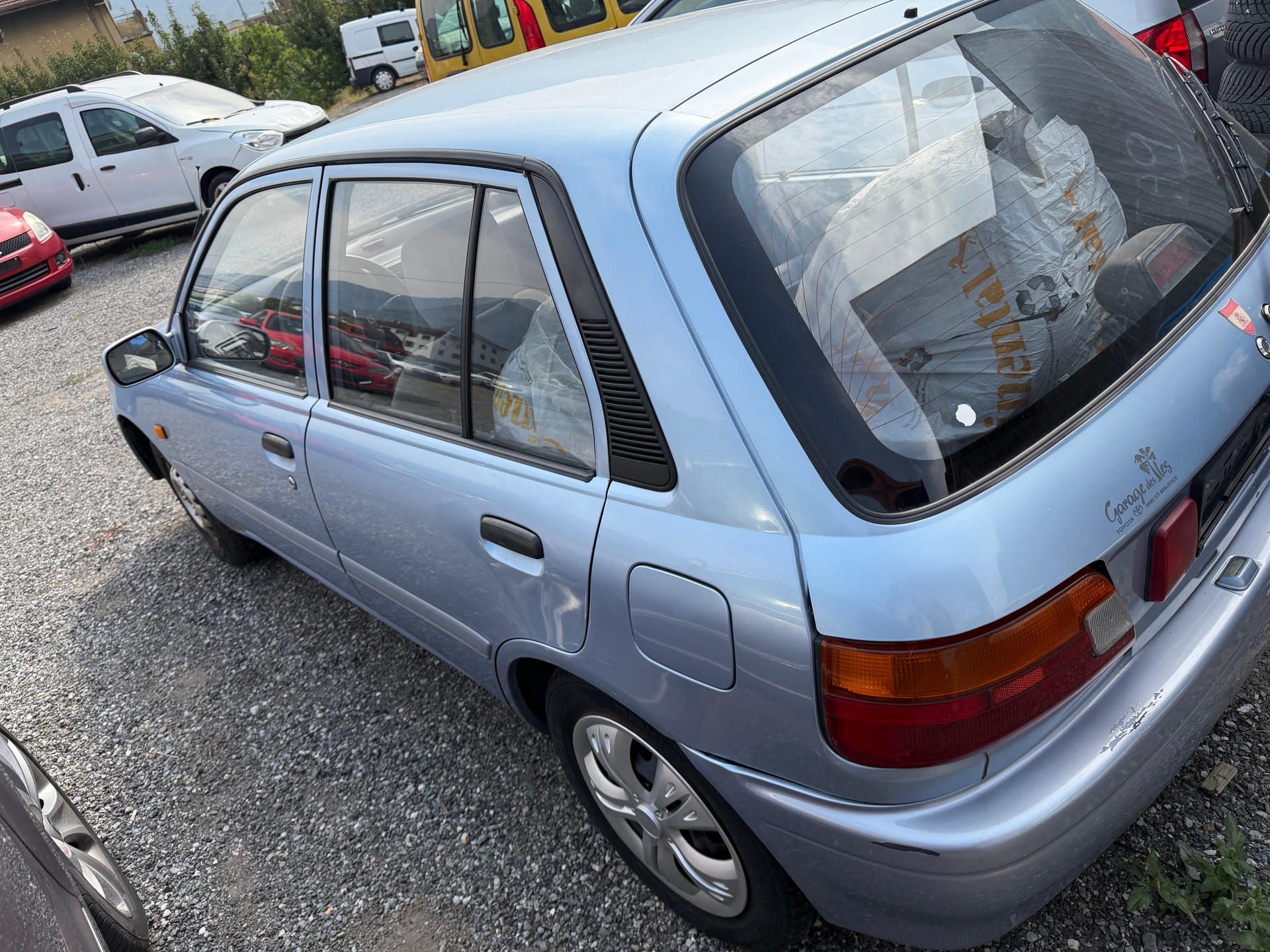 TOYOTA Starlet 1.3 XLi Jeans-image-6