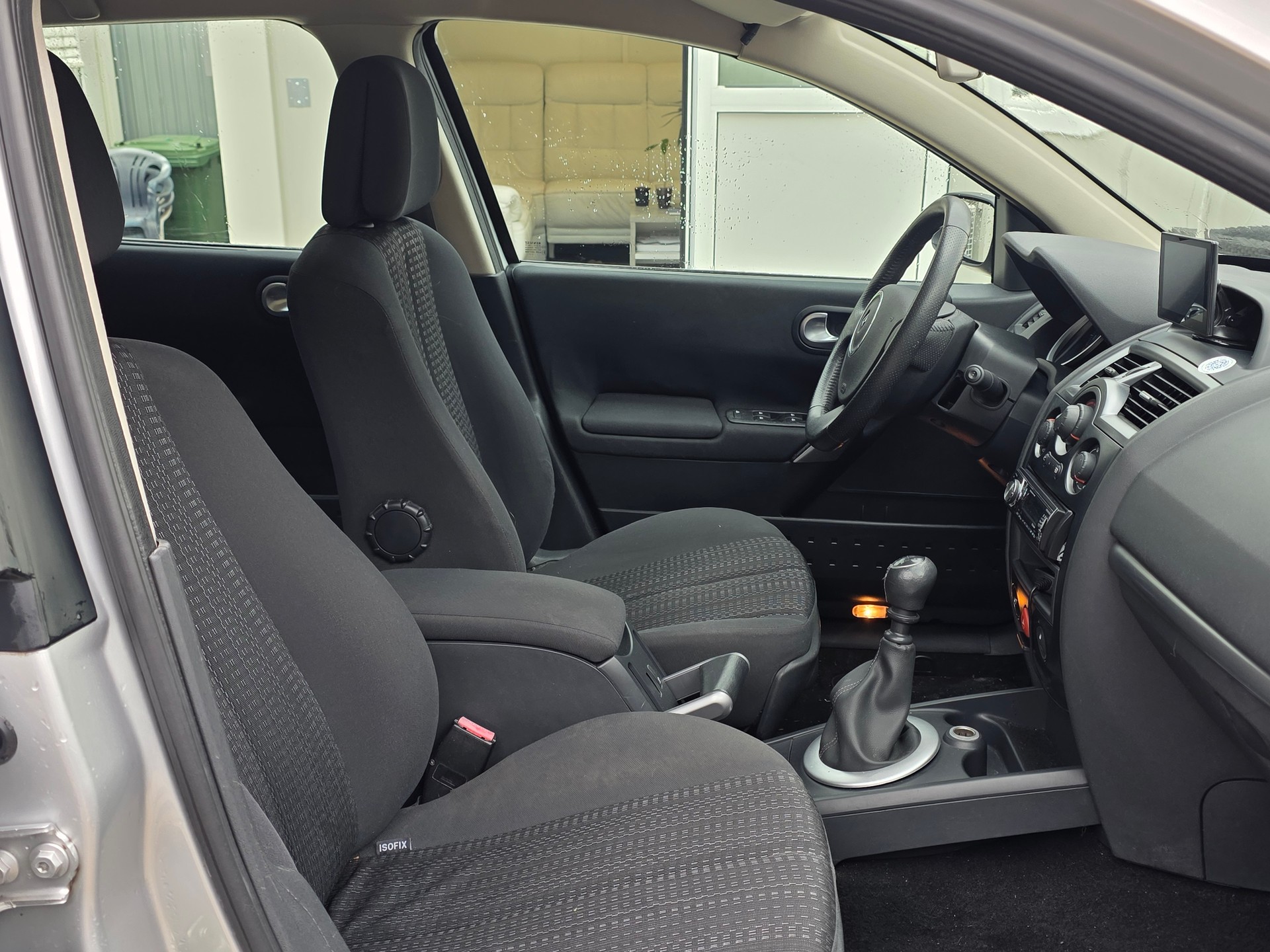 RENAULT Mégane Break 2.0 16V Emotion-image-12