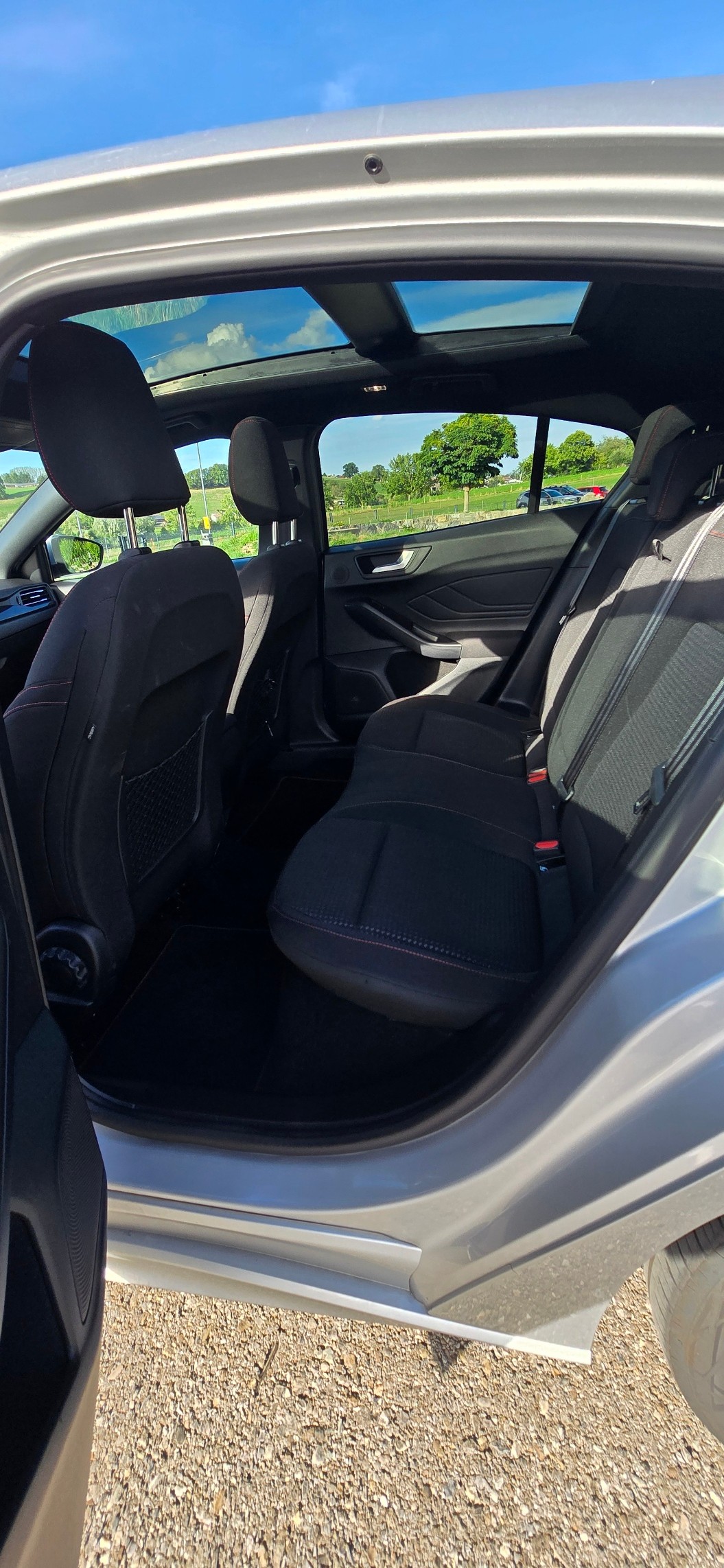 FORD 1.0i EcoB Hybrid 155 ST-Line X-image-5