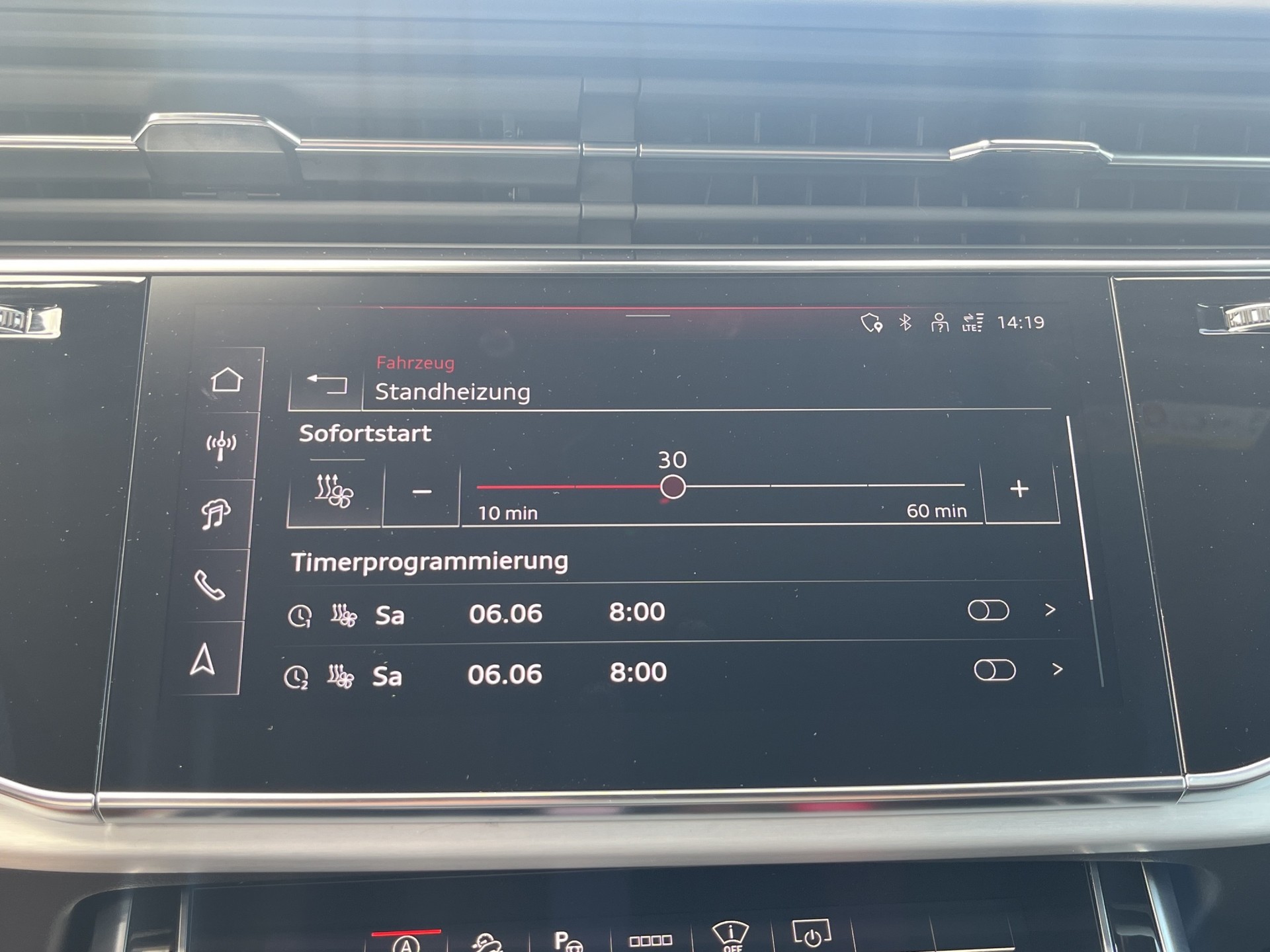 AUDI Q7 SUV TFSI quattro 250 kW S line tiptronic*7-Plätzer, AHK, Standheizung, S-Sportsitze PLUS, Panodach, (5-Jahre Garantie)-image-30