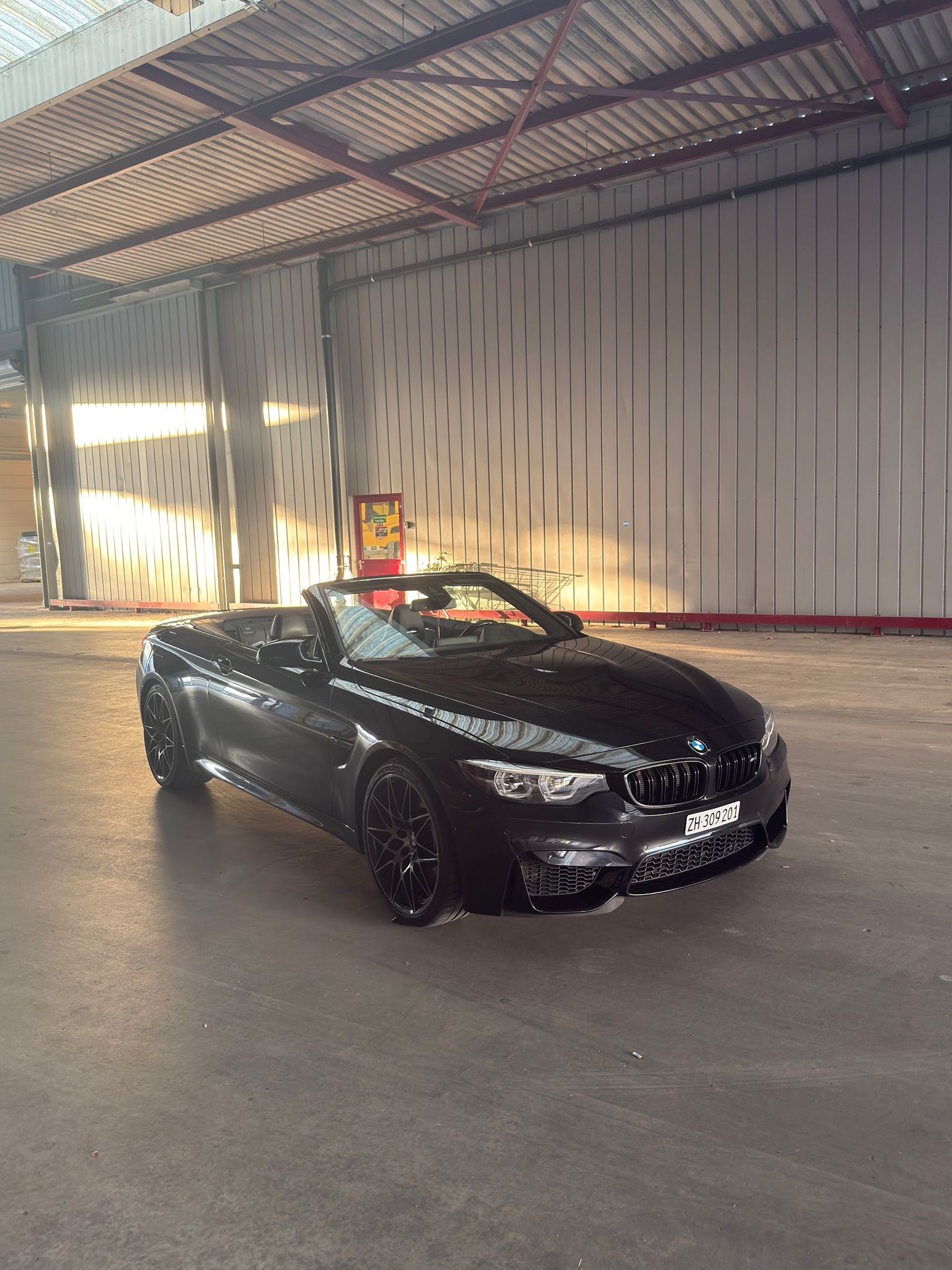 BMW M4 Competition-image-0