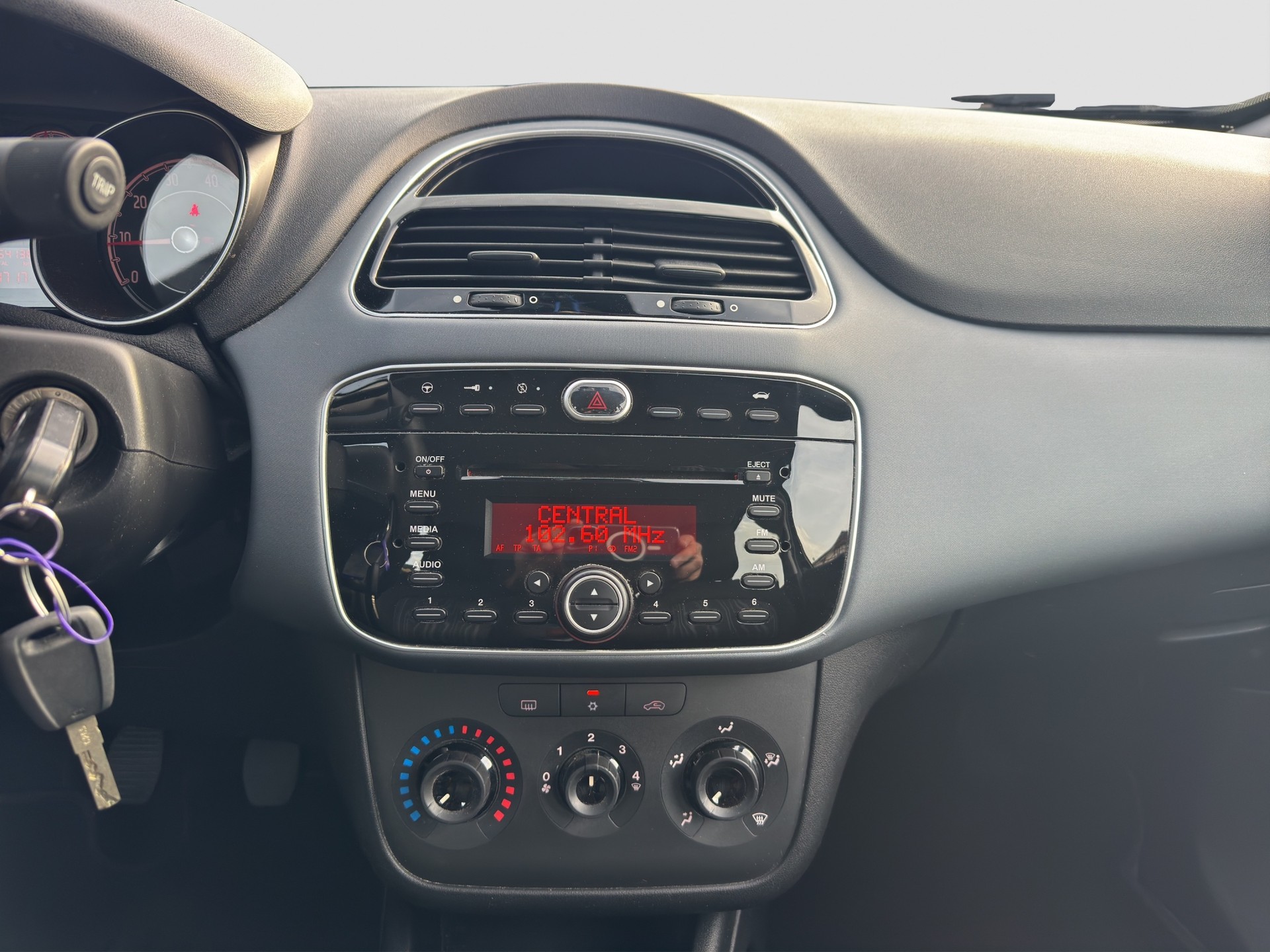 FIAT Punto Evo 1.4 MyLife-image-4
