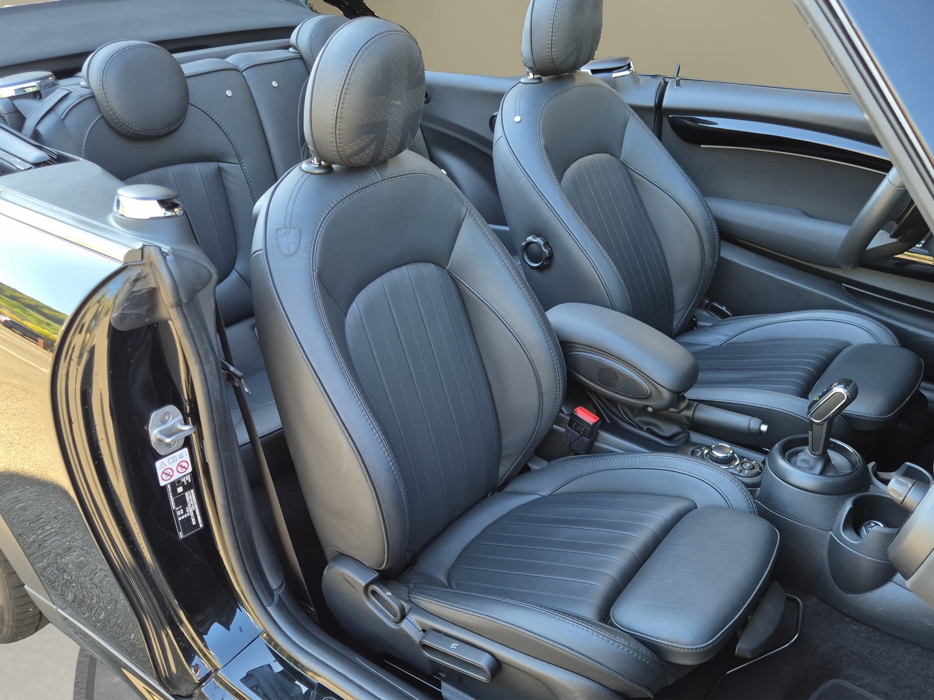 MINI Cooper S Cabriolet DKG-image-16