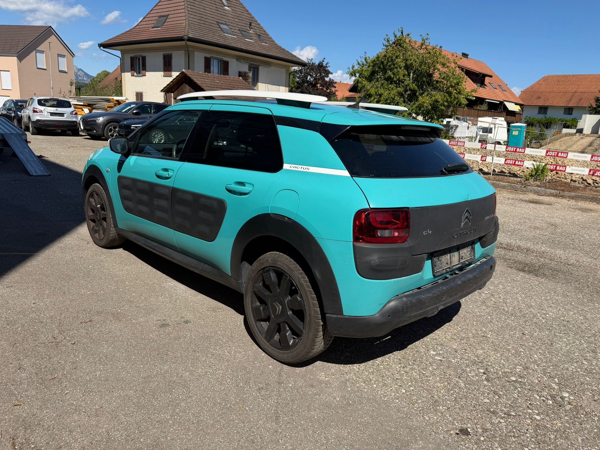 CITROEN C4 Cactus 1.2 e-THP Shine Edition-image-3