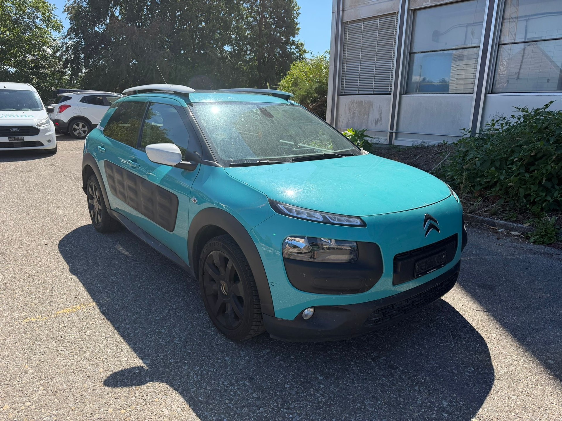 CITROEN C4 Cactus 1.2 e-THP Shine Edition-image-2