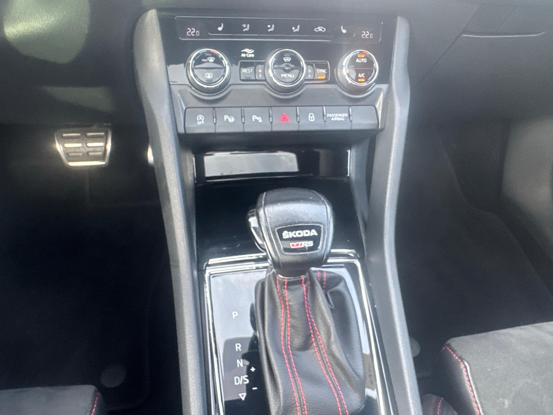 SKODA Kodiaq 2.0 TSI RS DSG-image-16