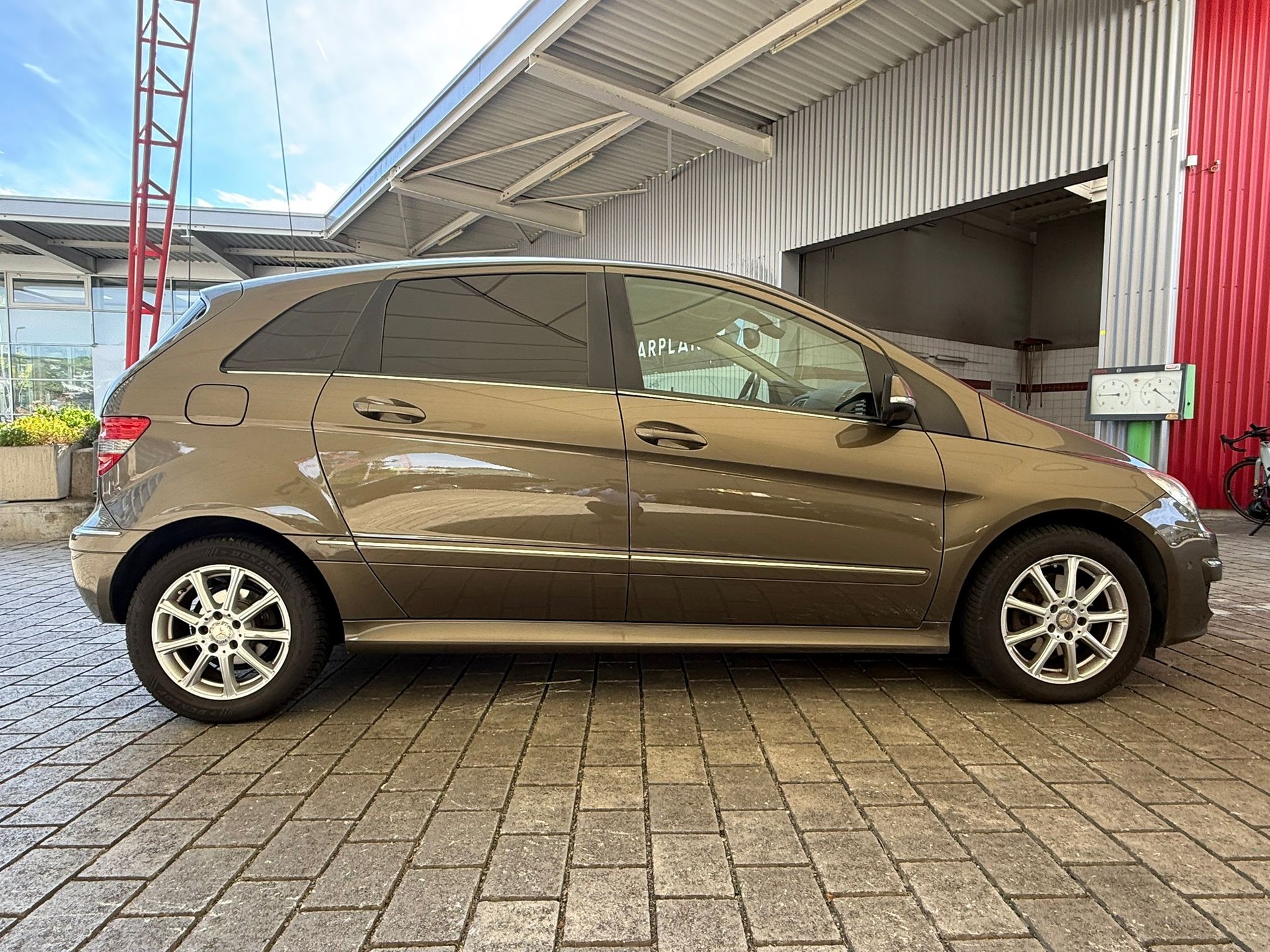 MERCEDES-BENZ B 200 CDI Autotronic-showroom-element-1
