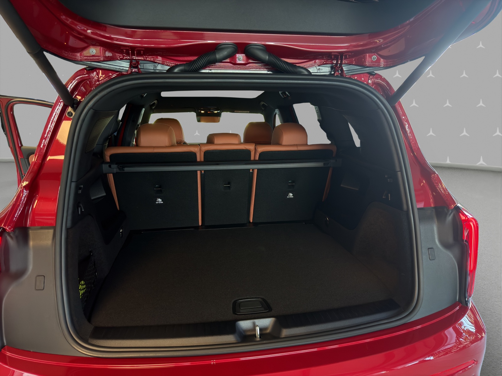 MERCEDES-BENZ GLB 220 4Matic 8G-Tronic-image-12