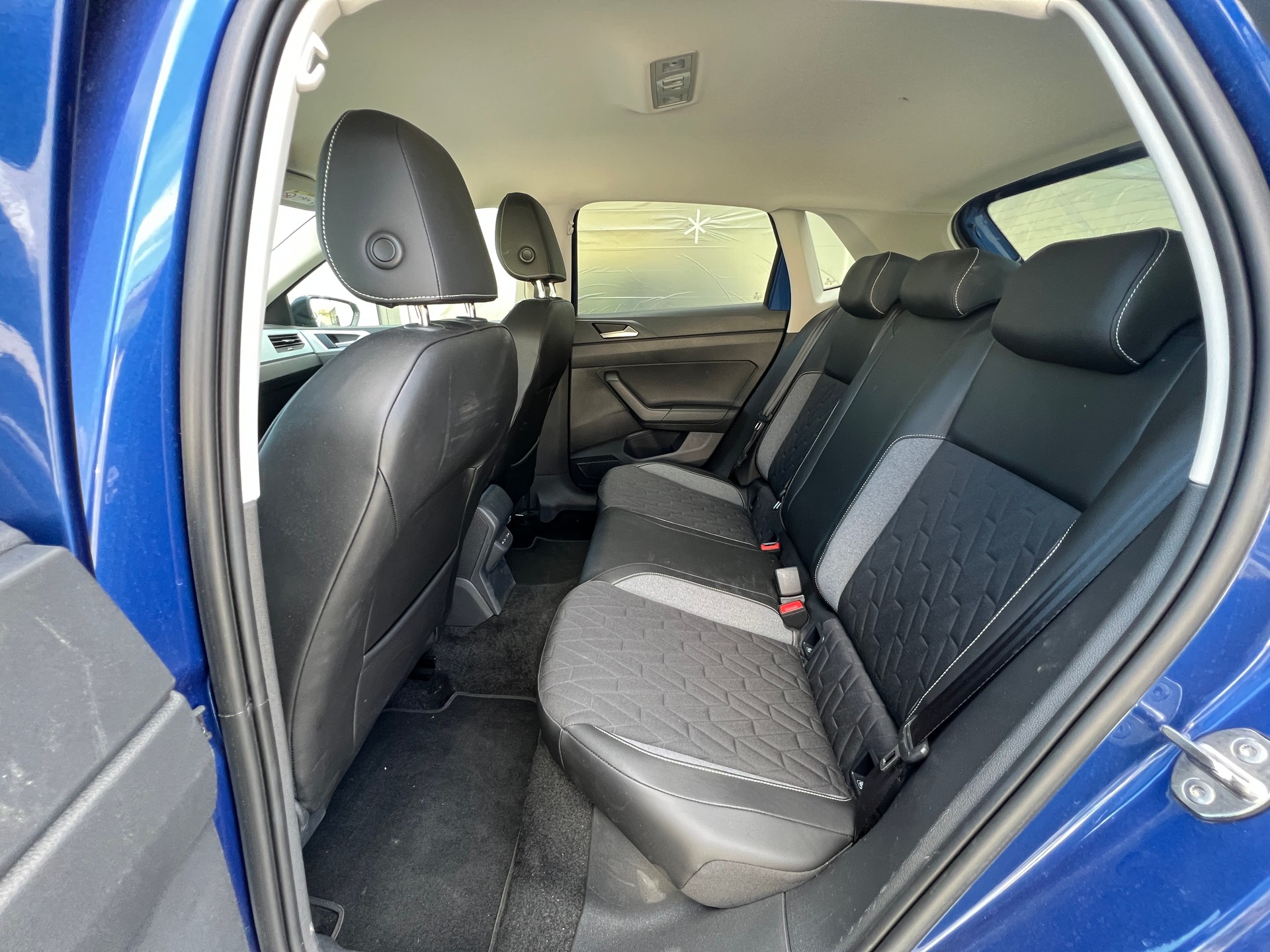VW Polo 1.0 TSI Life-image-12