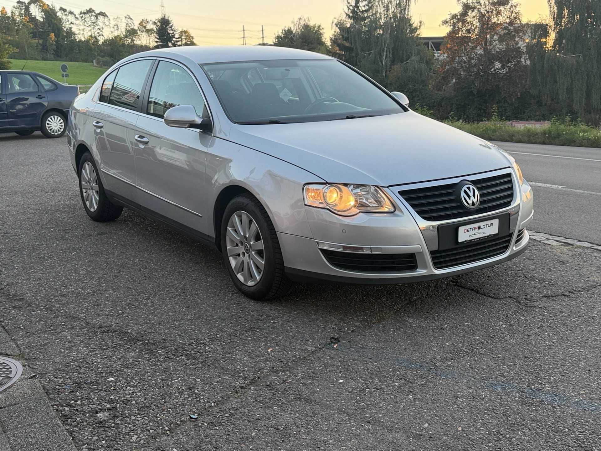 VW 2.0 TDI DPF Sportline 4m-image-3