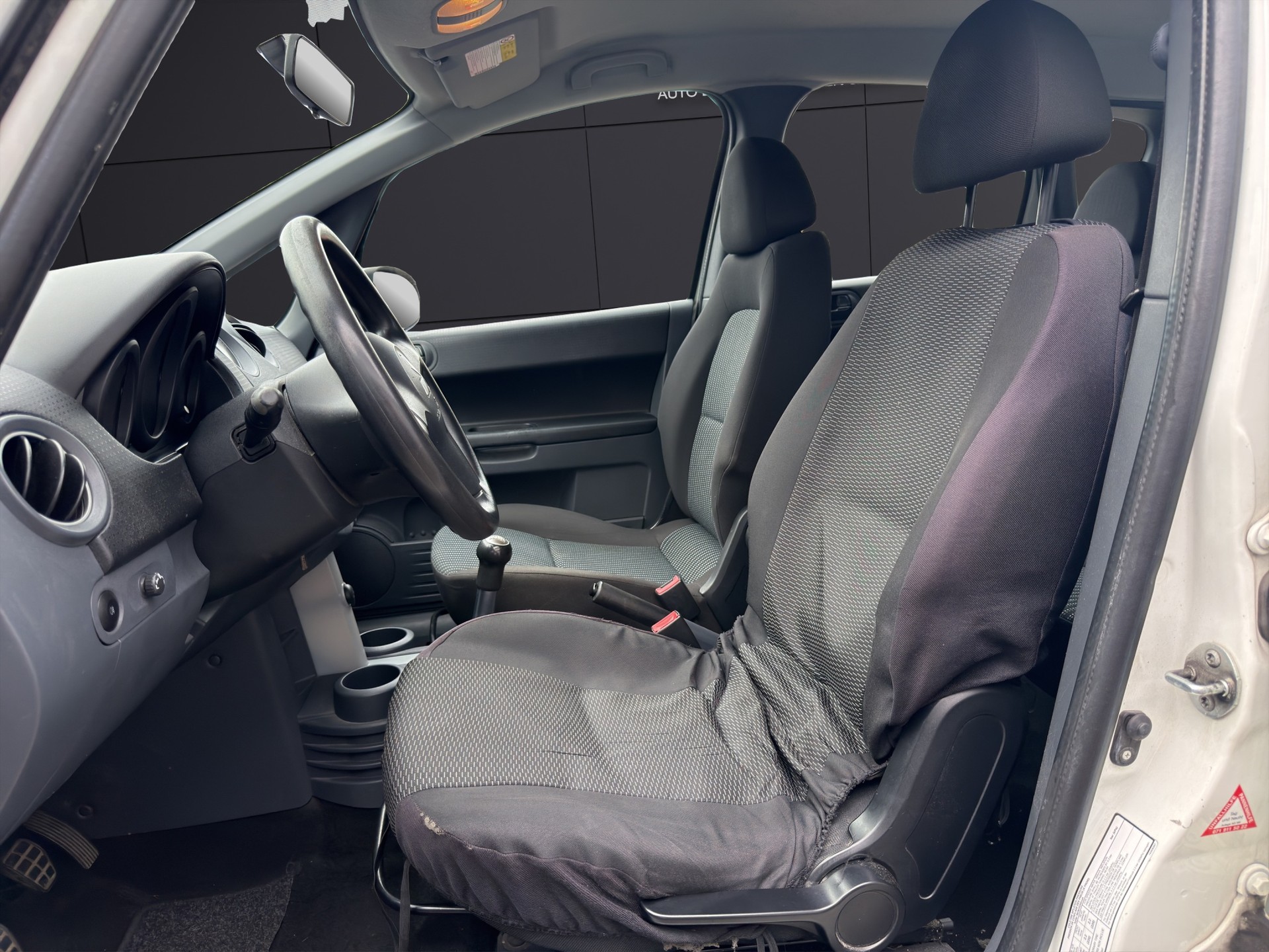 MITSUBISHI Colt 1.3 16V Coolpix-image-4