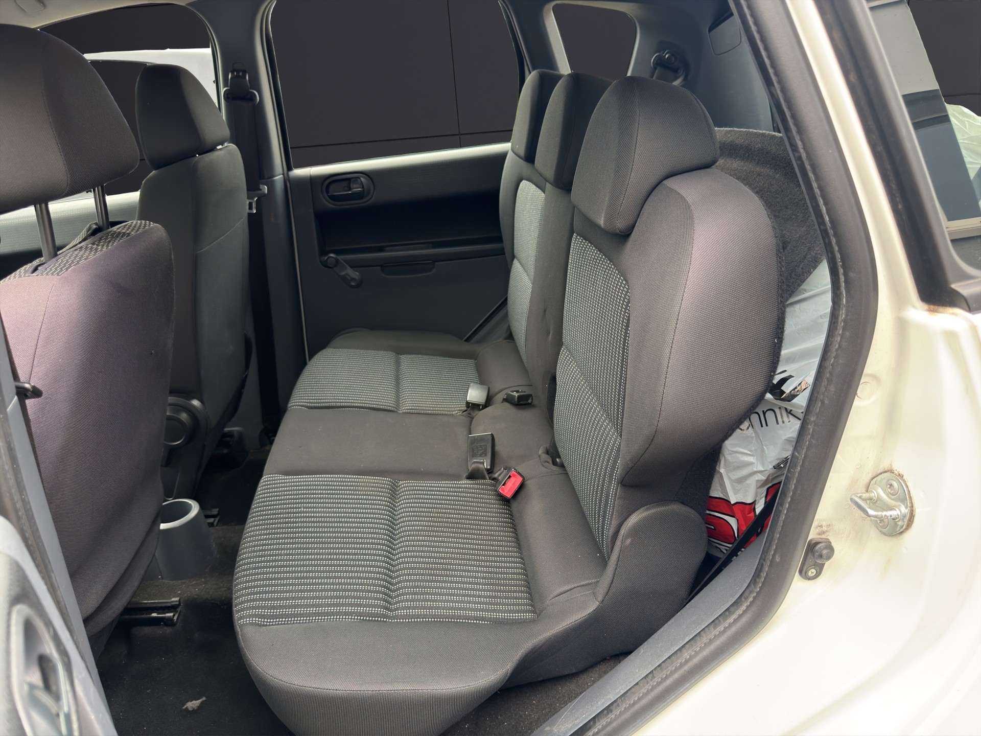 MITSUBISHI Colt 1.3 16V Coolpix-image-8
