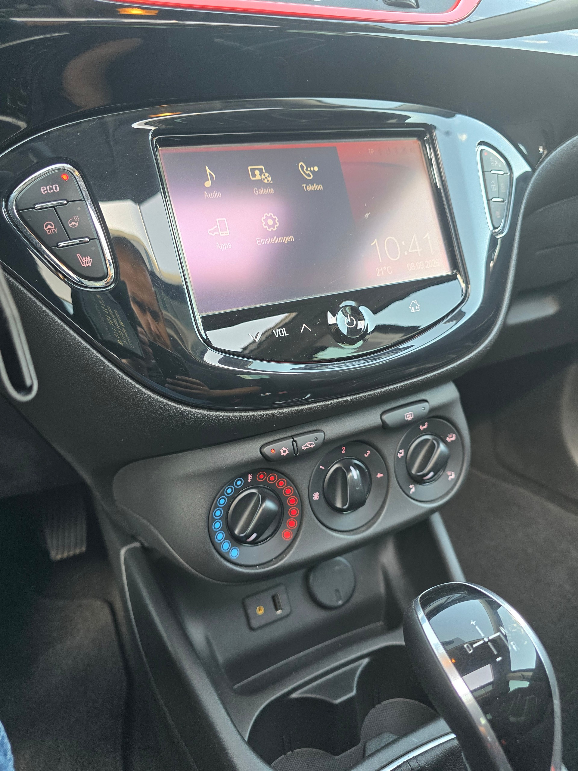 OPEL Corsa 1.4 TP Enjoy Easytronic-image-16