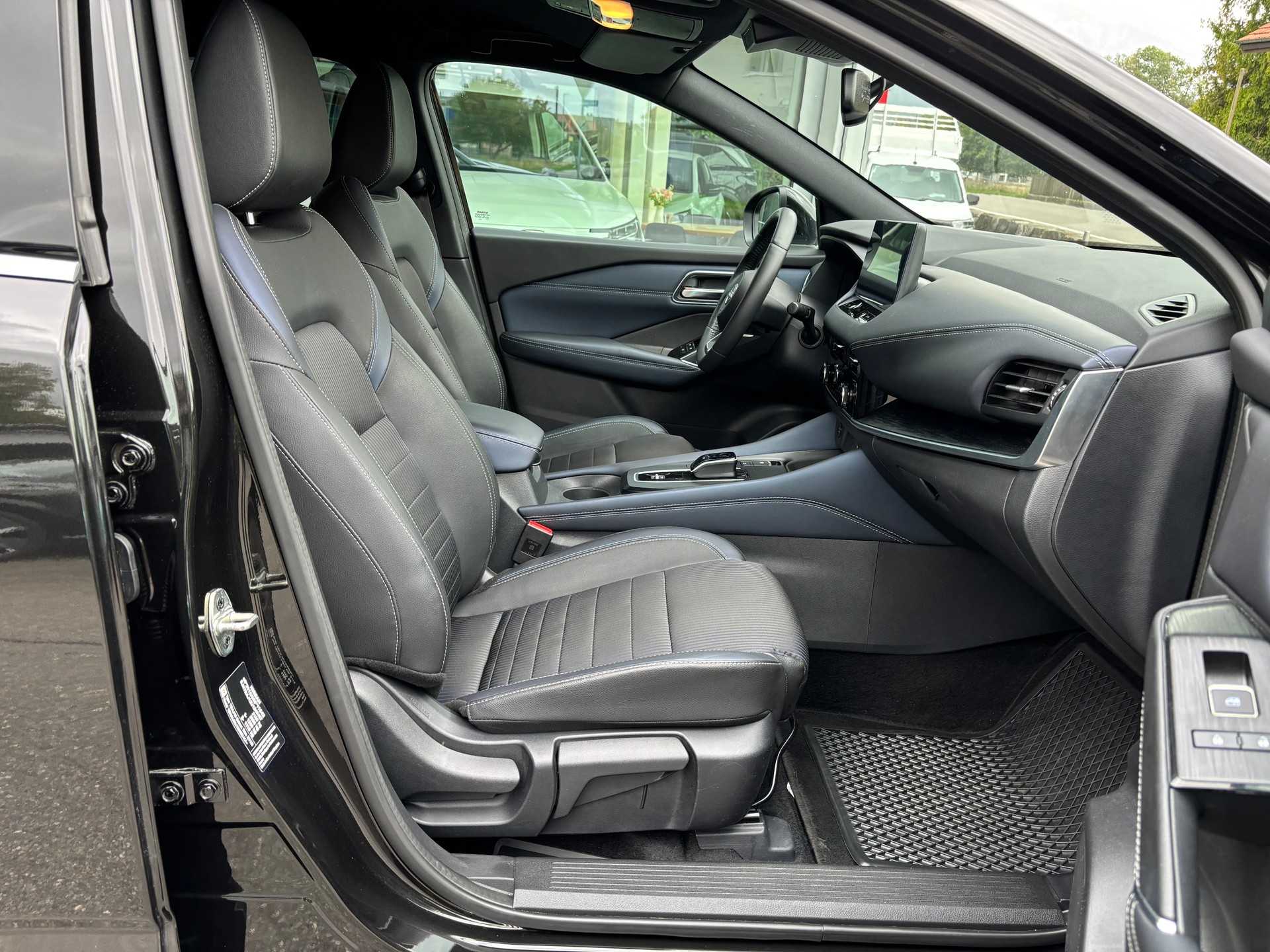 NISSAN Qashqai 1.5 VC-T e-Power Tekna-image-7
